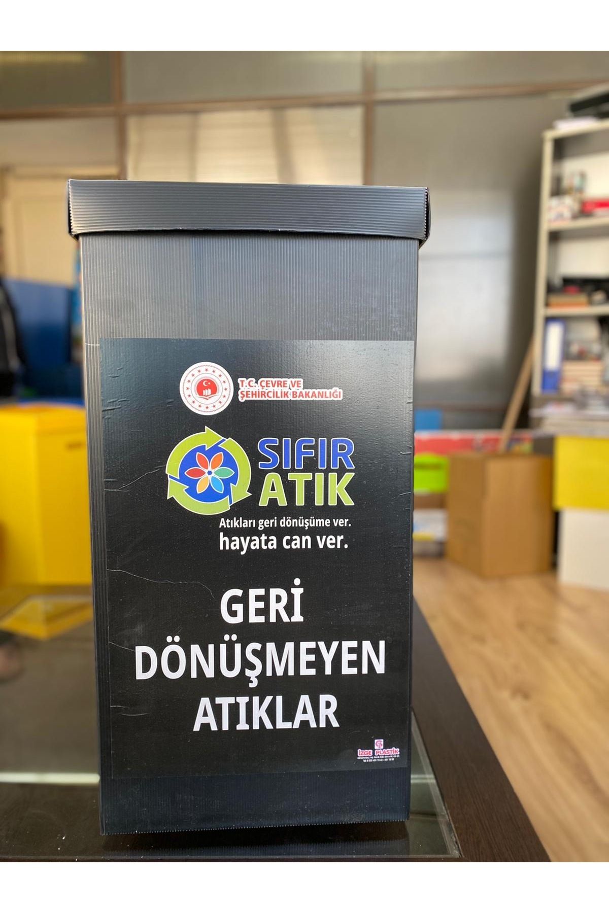 İzge SIFIR ATIK KUTUSU