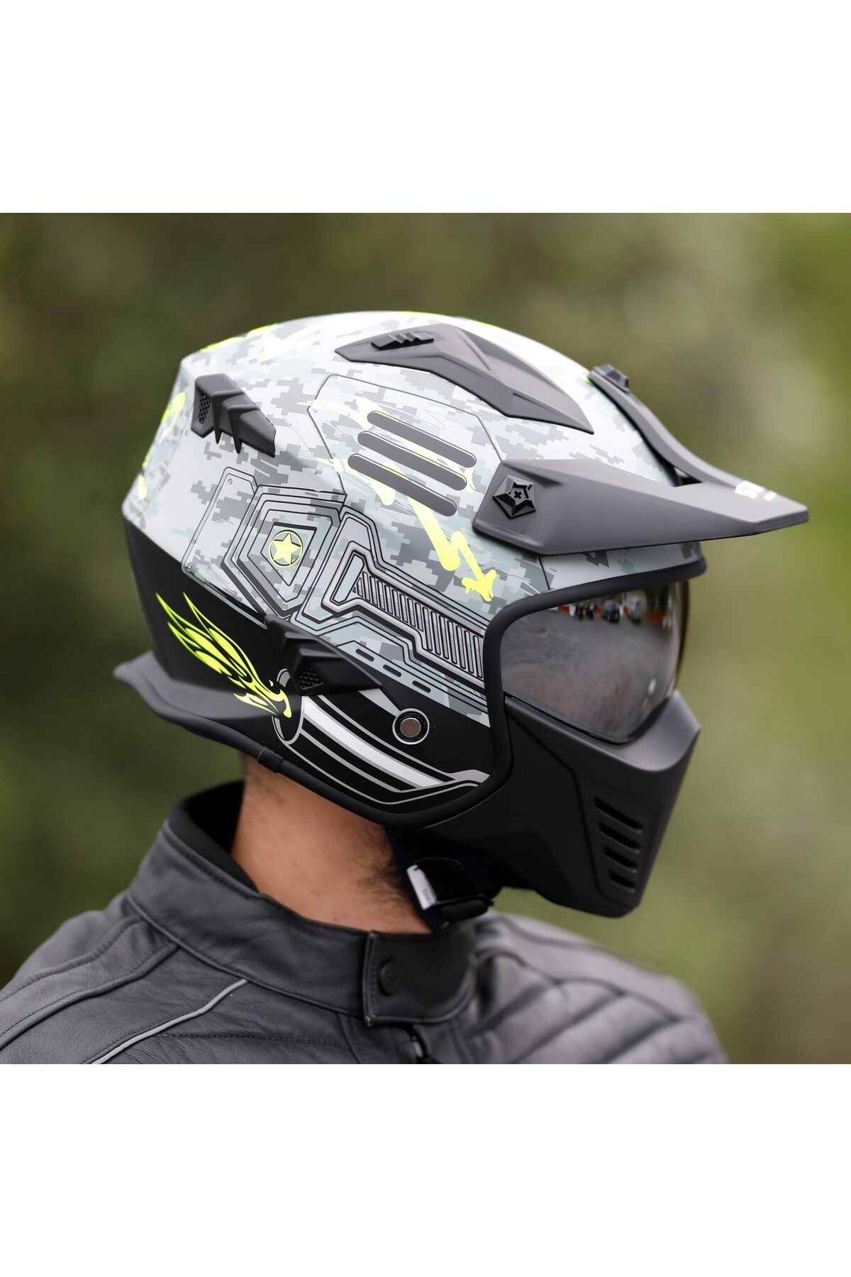 yyk SWAY SW X2 TOKYO KASK