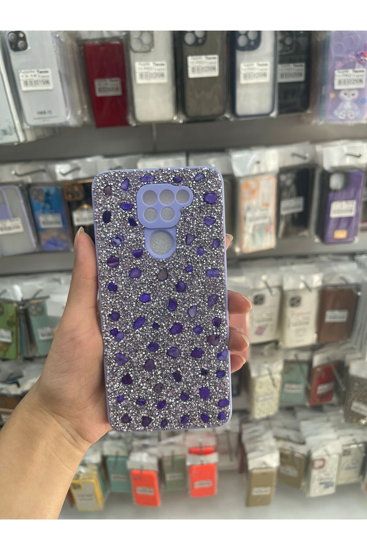 TECNOTREND XİAOMİ REDMİ NOTE 9 PARLAK TAŞLI TASARIM PIRLANTA KAPAK