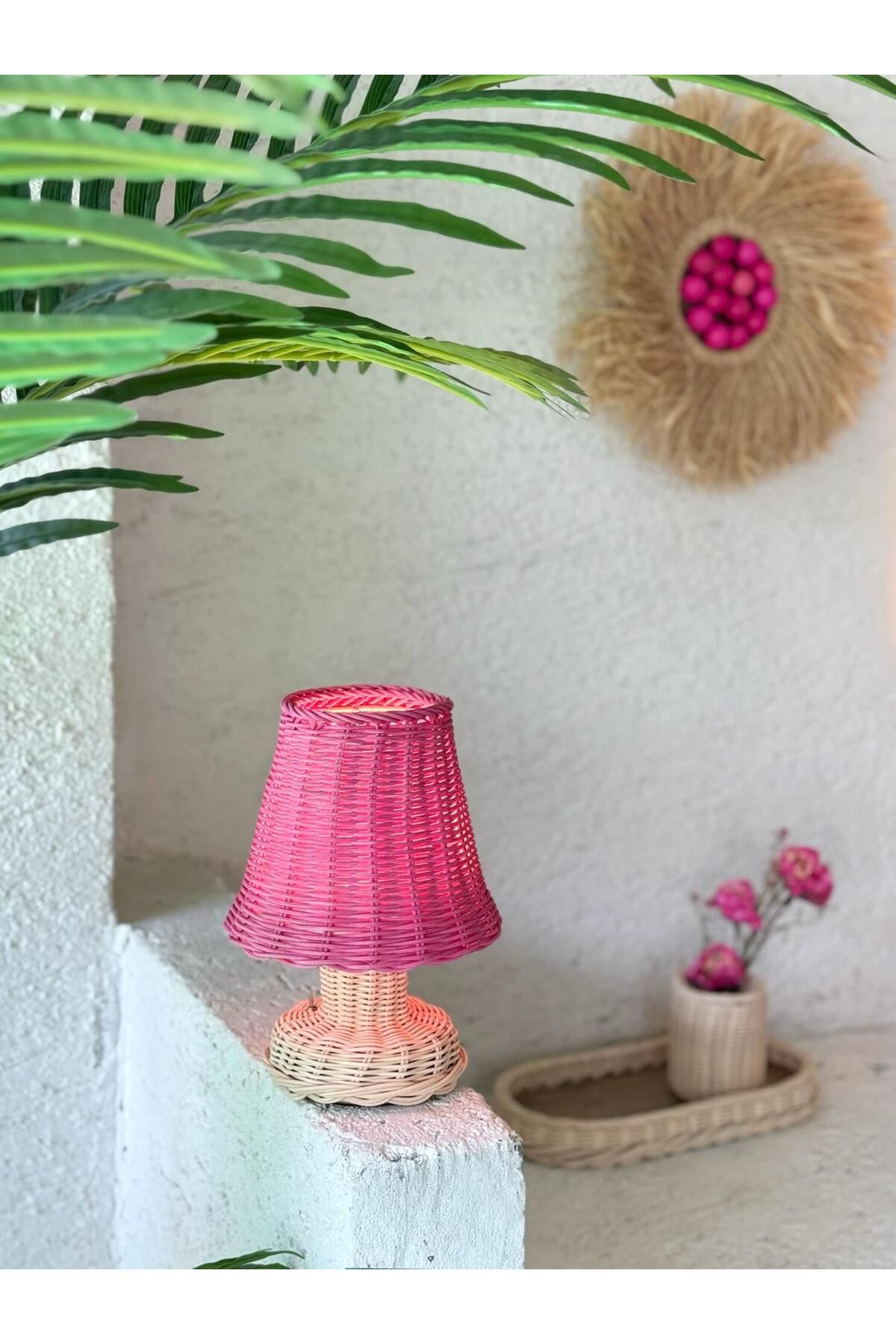 Maison Avf Pembe Rattan & Bambu Masa Üstü Kablosuz Pilli Abajur Alt- Üst Rattan Masa Lambası