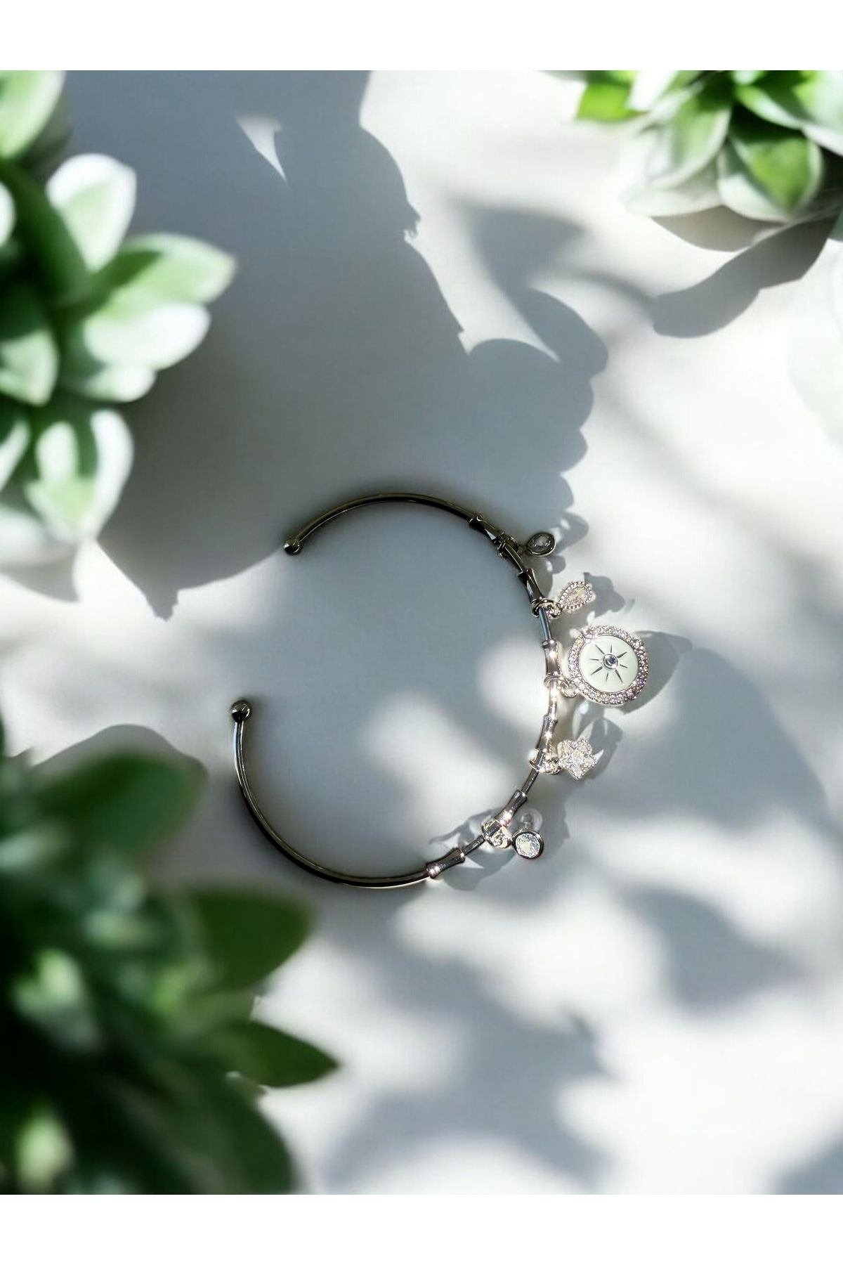 AKMNY BOUTIQUE Kadın Gümüş Renkli Ayarlanabilir Kelepçe