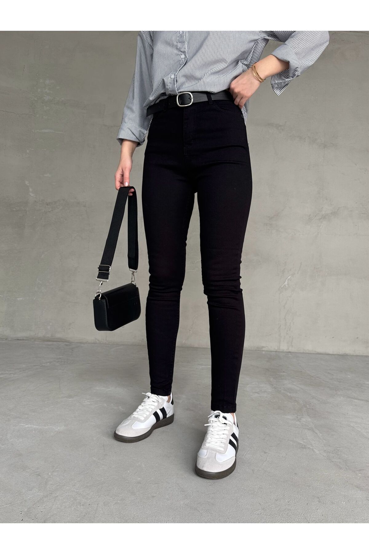 Cappmoda JEAN-08131 Siyah Yüksek Bel Likralı Skinny Jean