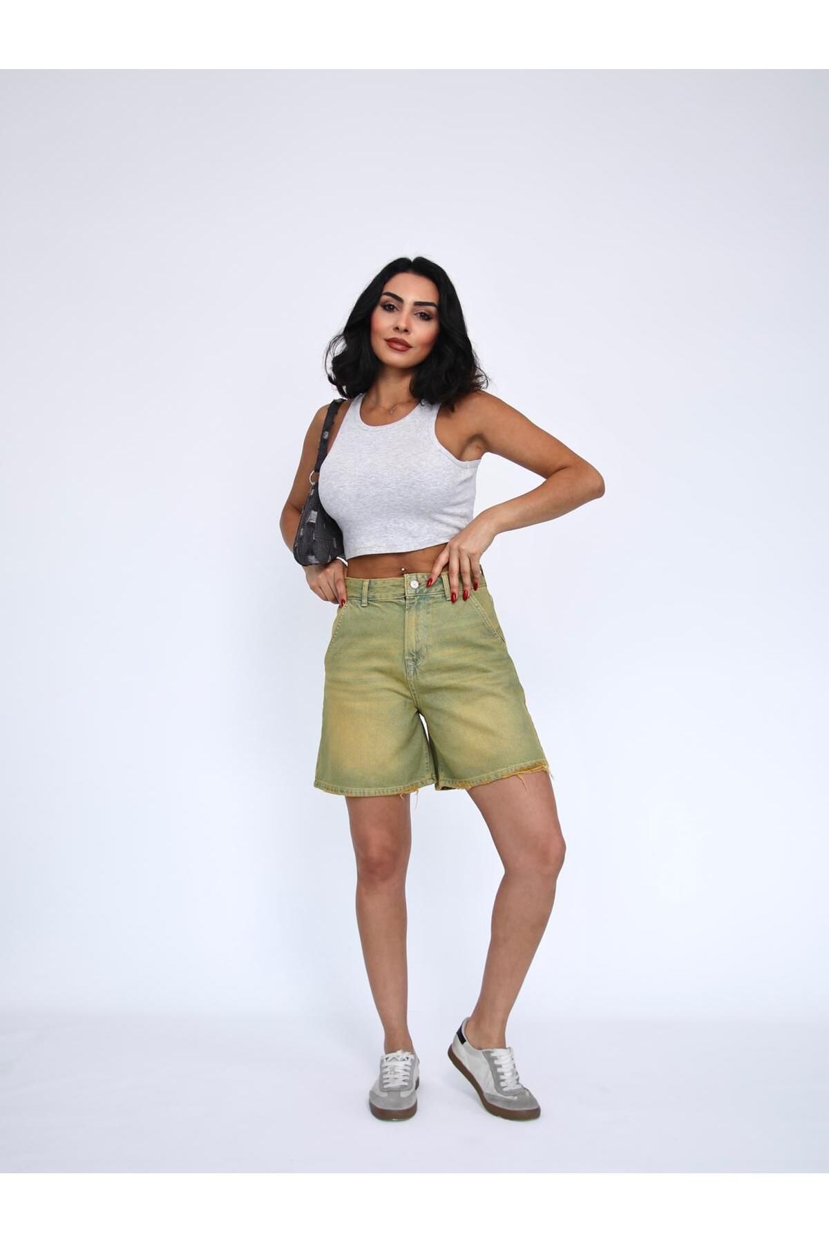 Zeo Basic-Tint Wash Denim Mini Shorts 2