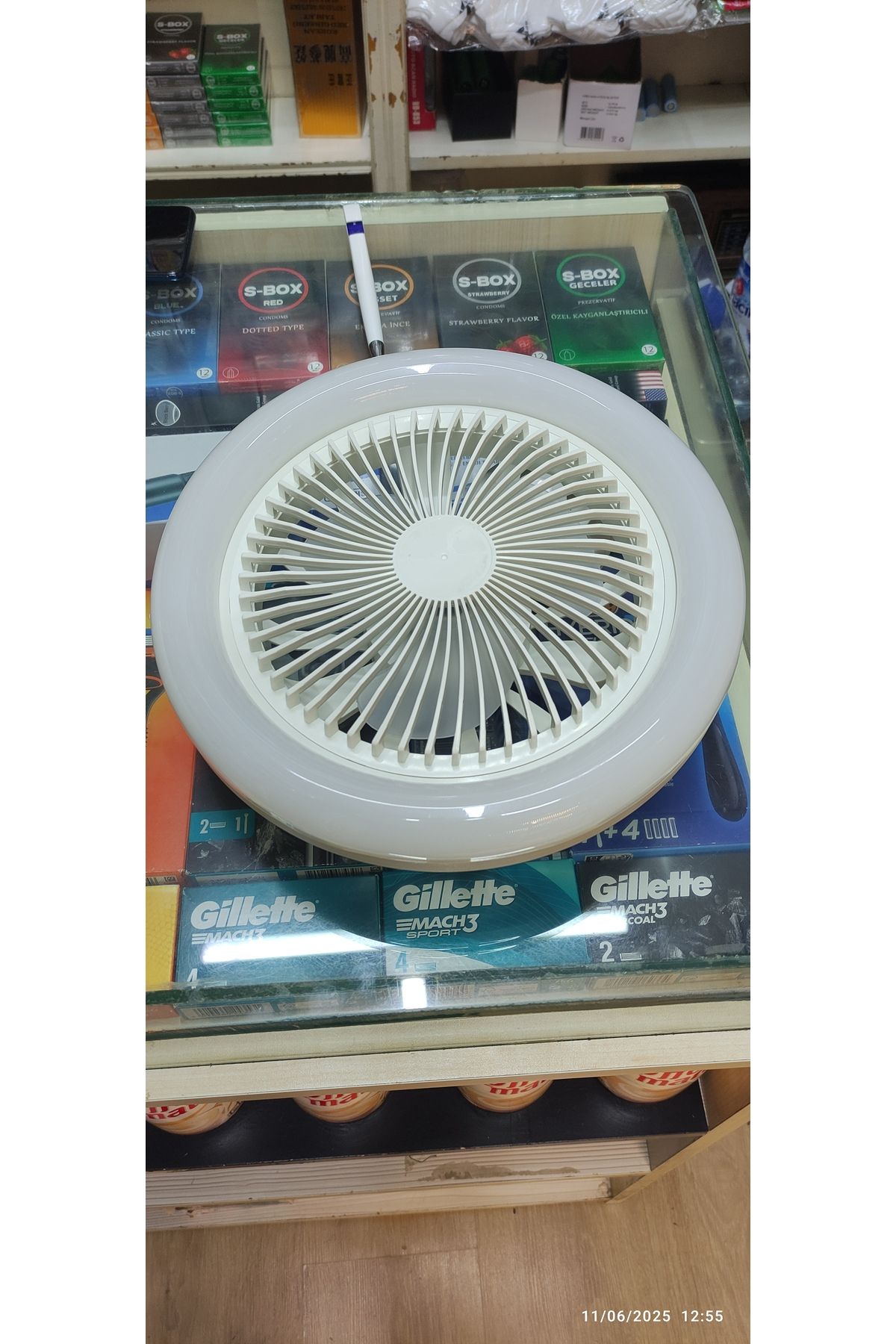 Amerikan Pazarı LED MULTI-FUNCTION TAVAN VANTİLATÖRÜ E27