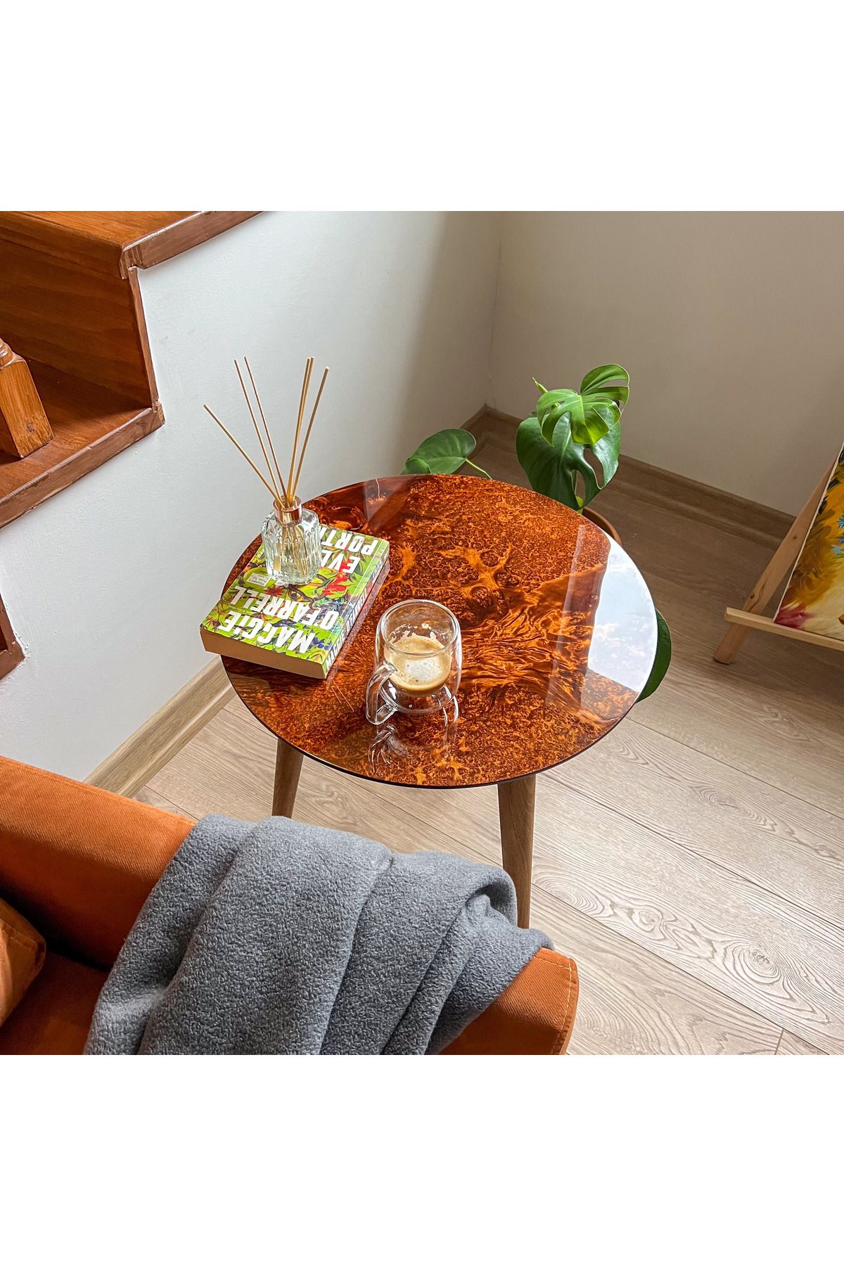 hwcfurniture Doğal Kök Kaplama Yuvarlak Sehpa 50cm - Parlak Cilalı Yan Sehpa