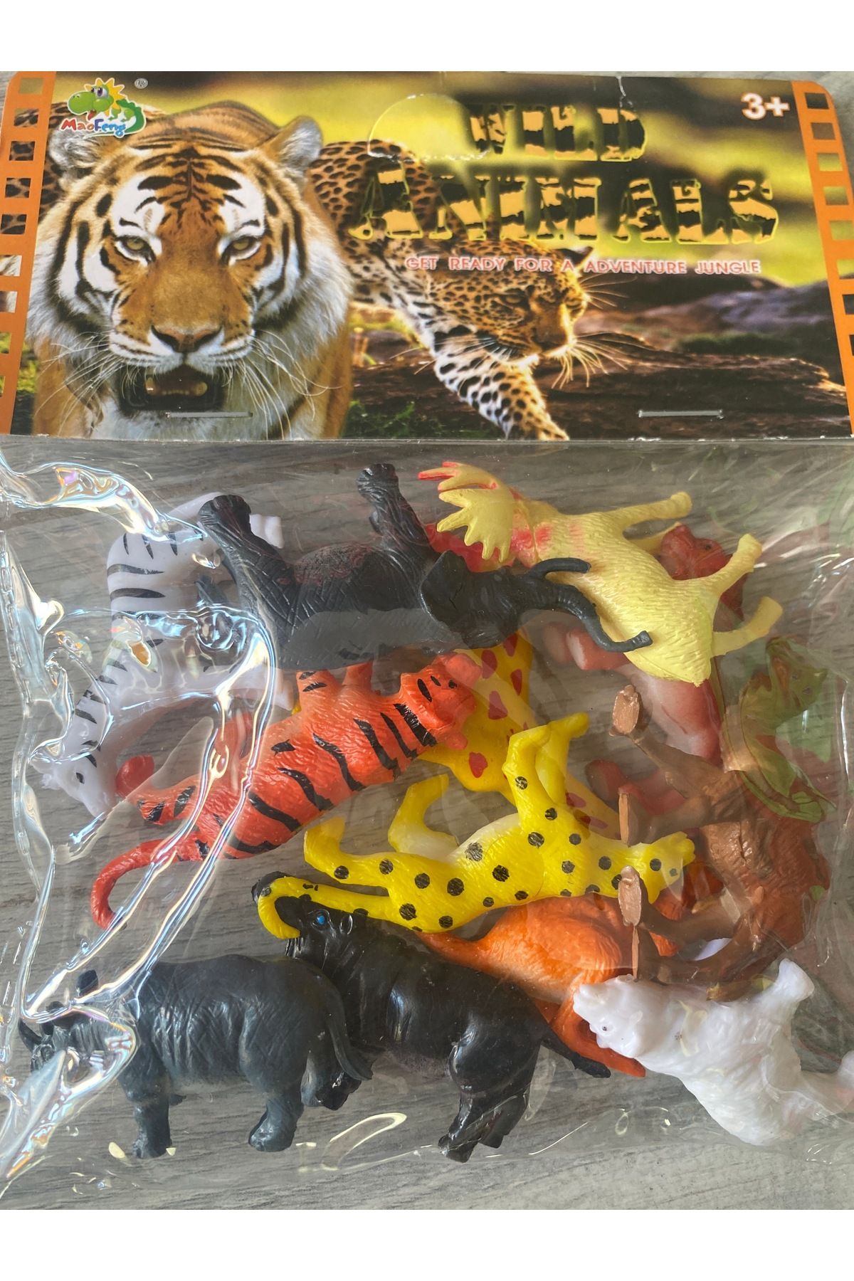 Toys Vahşi hayvanlar küçük