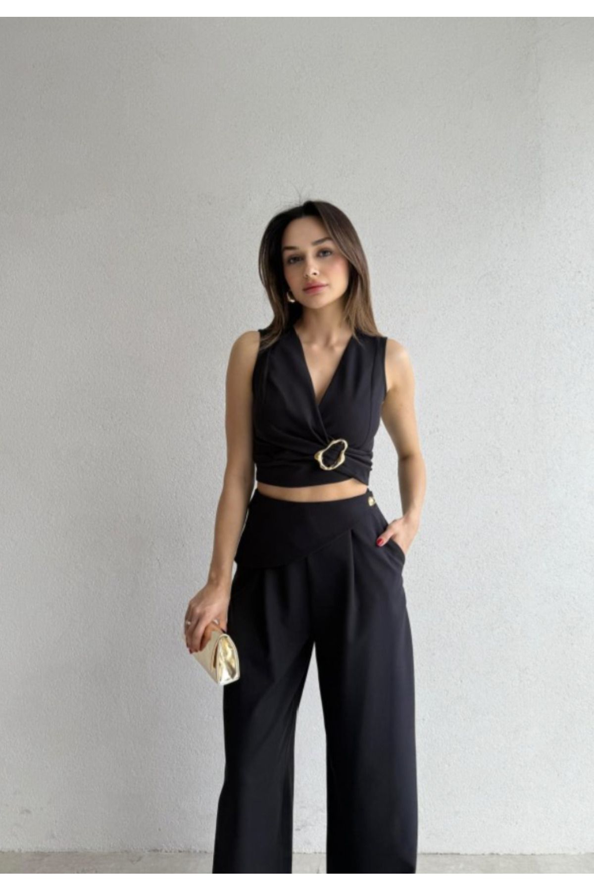 LuVinGen Kadın Kuşaklı Tokalı Crop Bluz ve Palazzo Pantolon Takım - Bordo | Mint | Siyah | Vizon