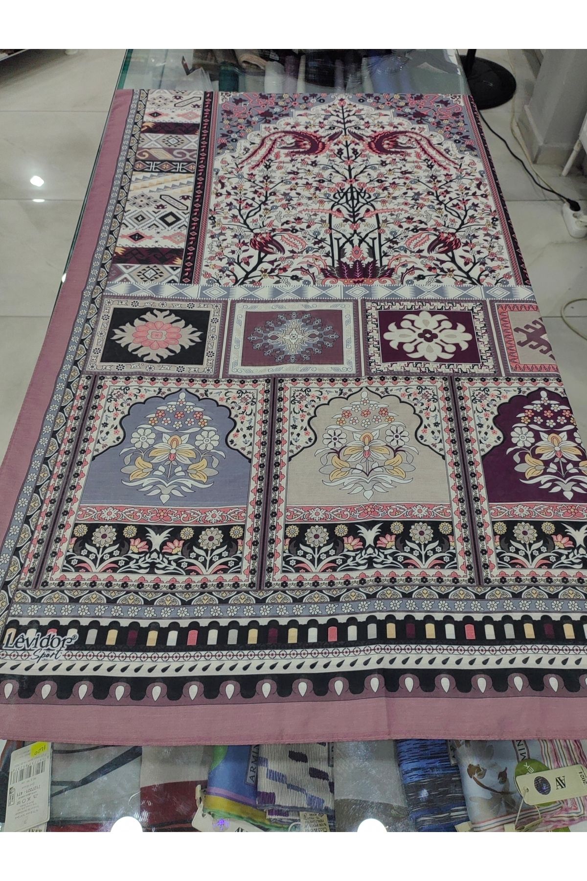 Levidor Sport Etnik Desen Şal