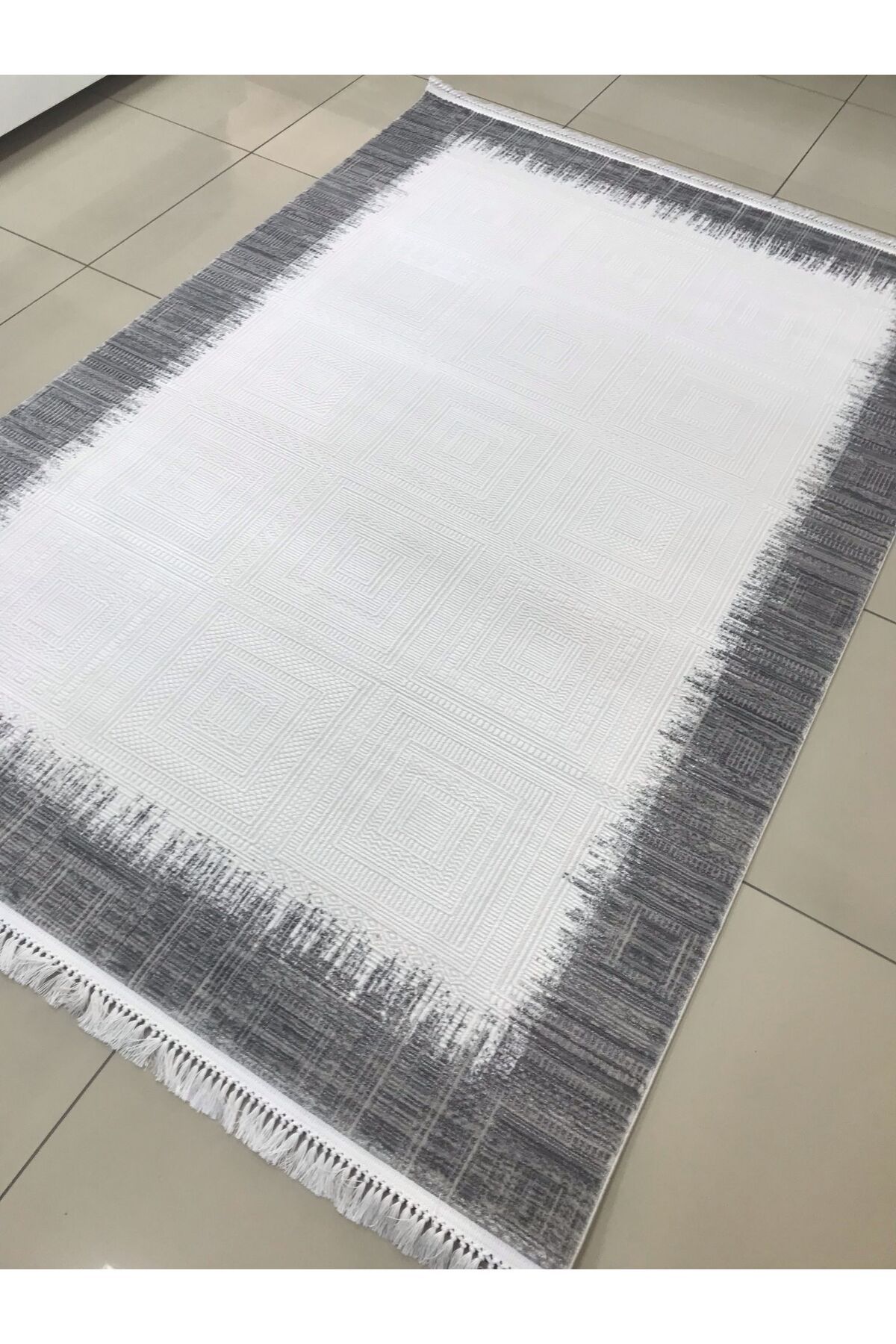 Merinos Halı ELEGANCE 74427 095 GRİ KREM