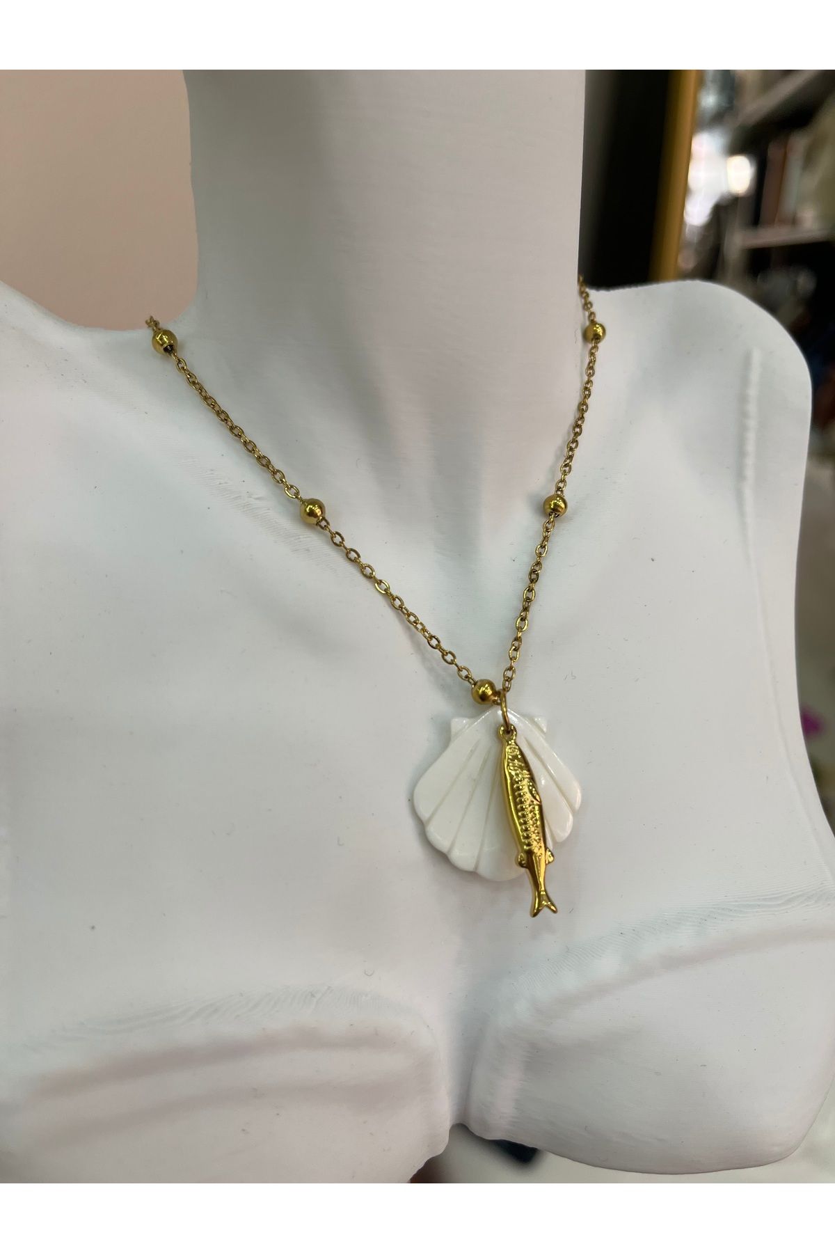 FirstRoseStore Deniz Kabuklu Balık Kolye