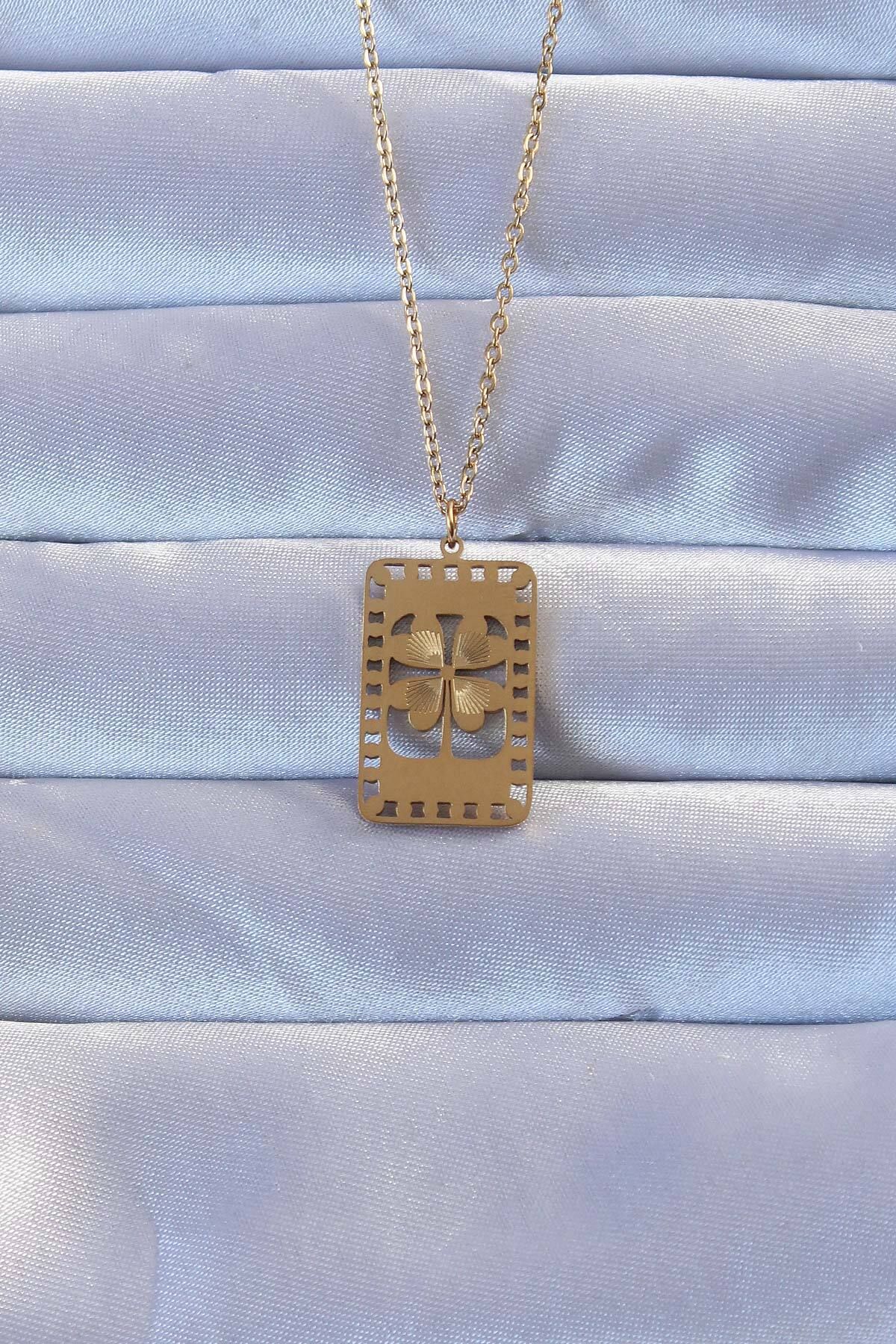 NEZADE STORE 316L Altın Renk İşlemeli Yonca Model Vintage Kolye