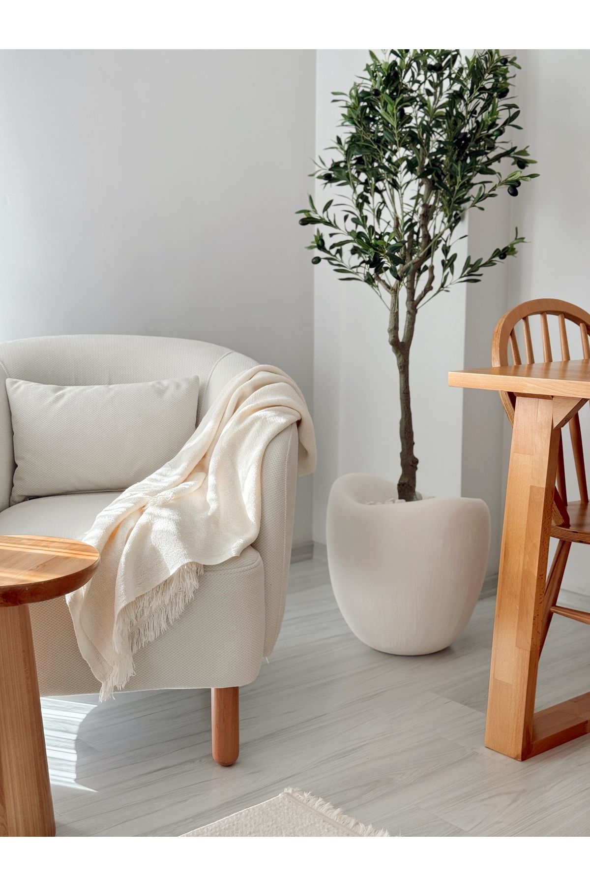 Lunalore Beton Avize Fiber Beton Görünümlü Dokulu 45 CM Modern Saksı Tasarımı Yapay ve Canlı Bitki Uyumlu