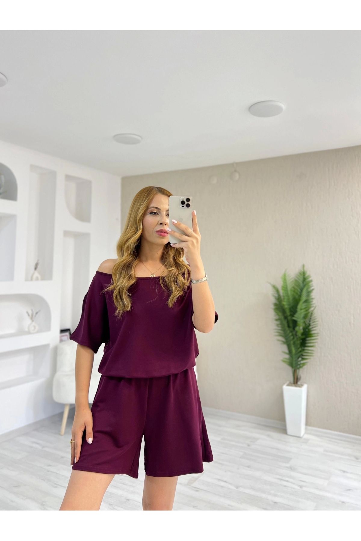 İrka Moda Omuz Detaylı Şort Tulum Bordo
