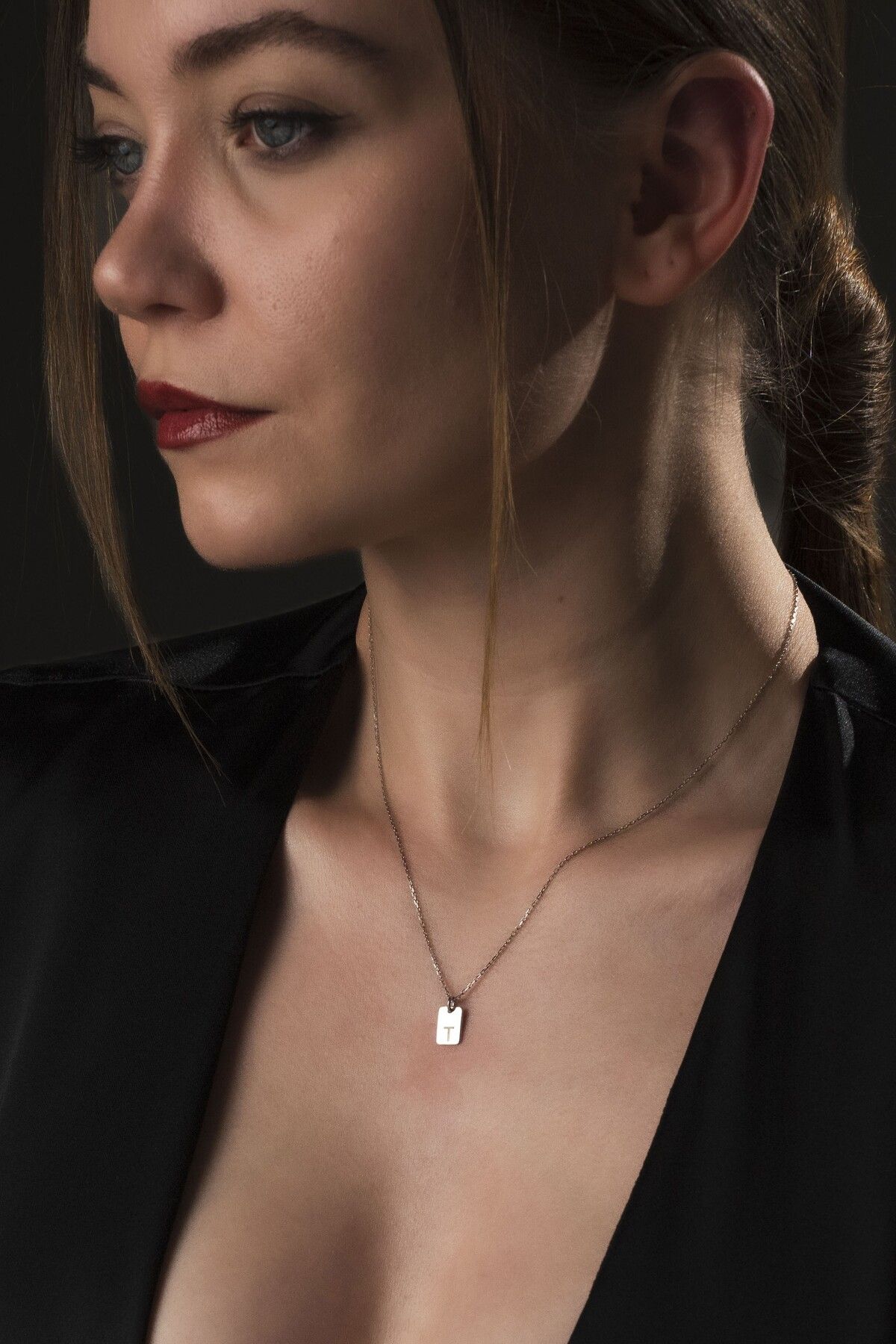 TigerxlJewellery 925 Ayar Gümüş Kare Harf Kolye