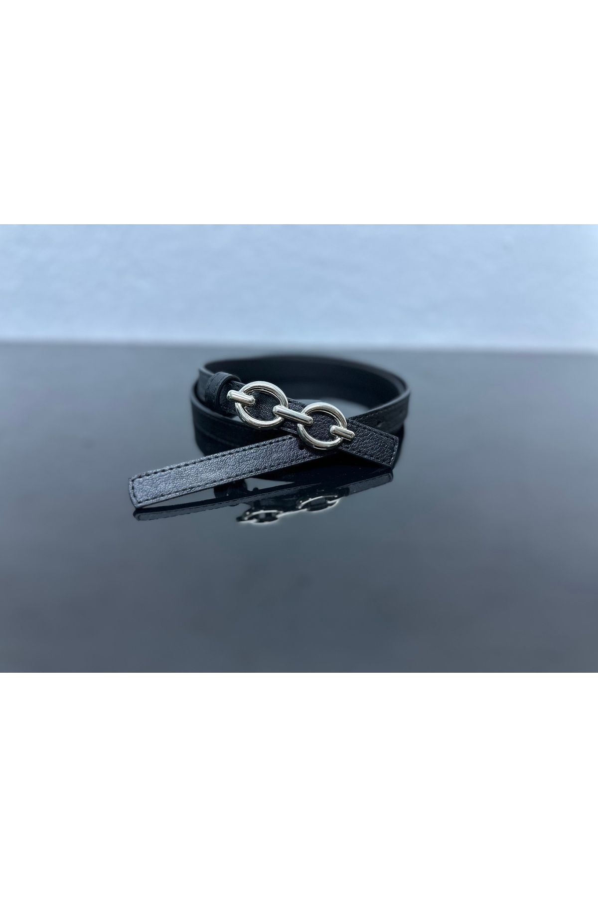 VERAMO Şık Modern GÜMÜŞ Toka Detaylı1.4 cm Genişliğinde Kadın Kemeri