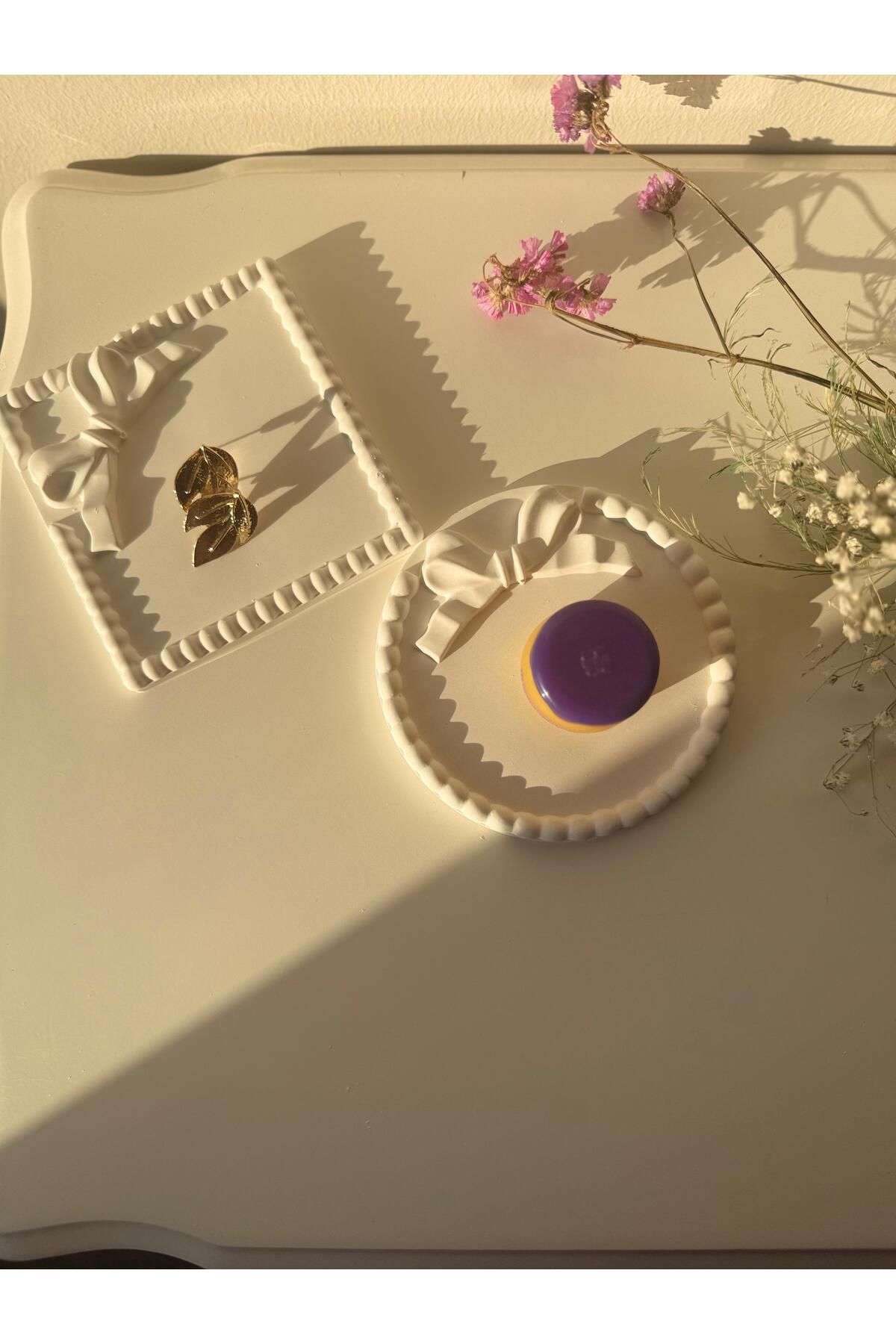 beautystyle Fiyonklu Takı Tepsisi-Çok Amaçlı Yuvarlak Aksesuar Küpe-Kolye-Ev dekorasyon Düzenleyici-Beyaz