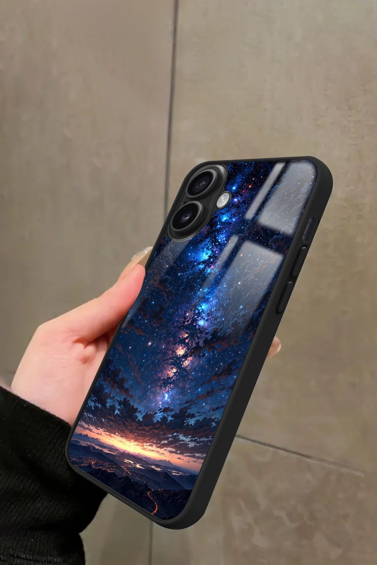Snacase iPhone 16 Uyumlu Soyut Sanat Tasarımlı Glossy Premium Kılıf
