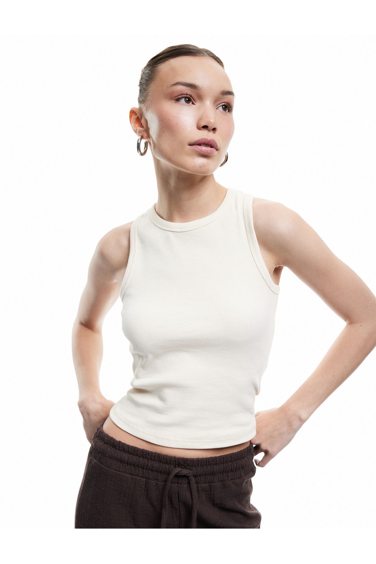 Koton Yeni Sezon Bisiklet Yaka Kolsuz Slim Fit Basic Kadın Atlet