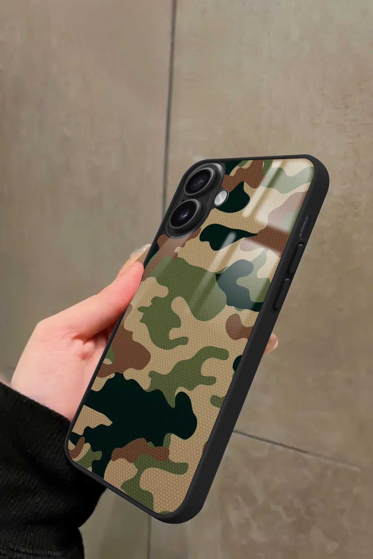 Snacase iPhone 16 Plus Uyumlu Kamuflaj Tasarımlı Glossy Premium Kılıf