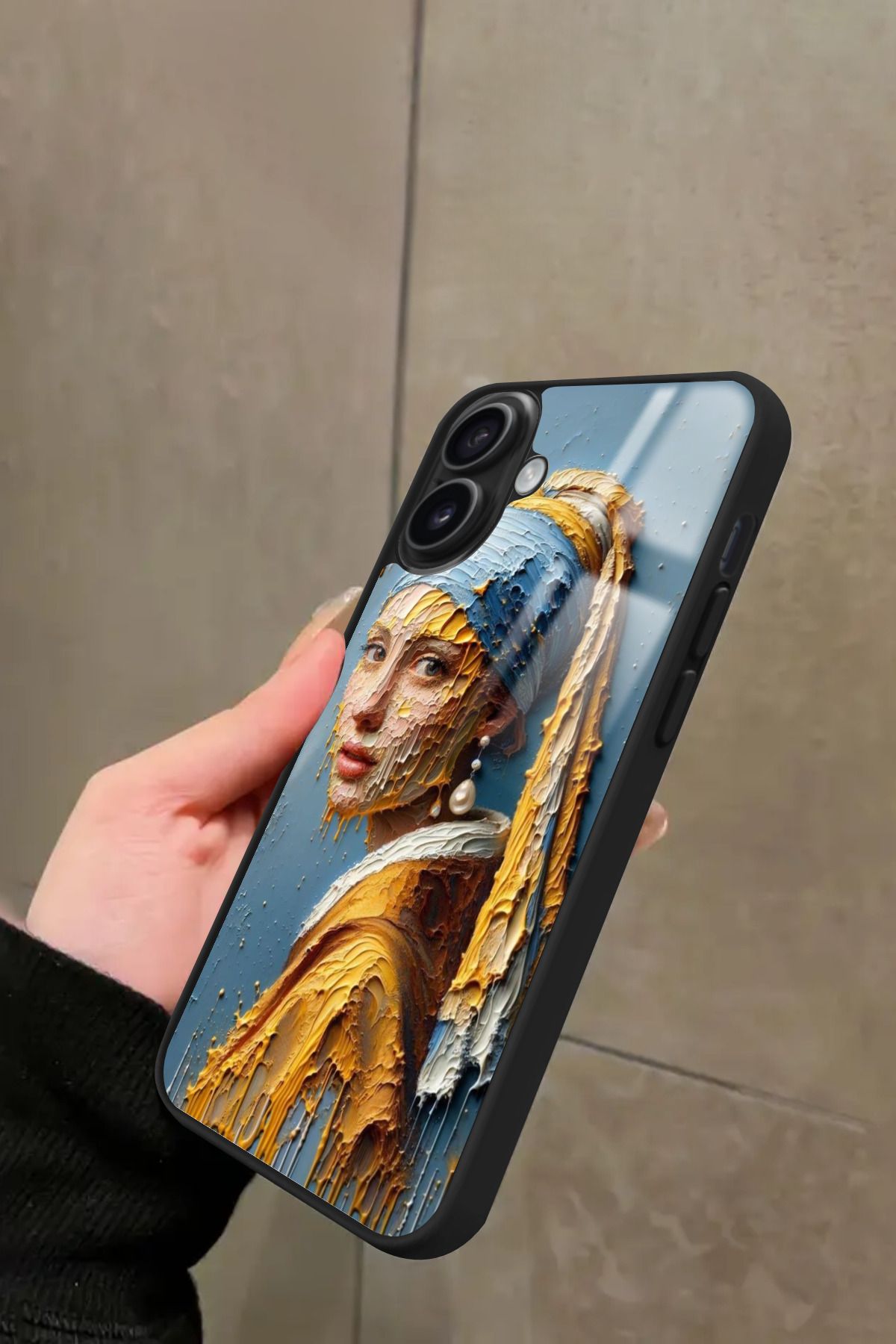 Snacase iPhone 16 Uyumlu İnci Küpeli Kız Tablo Tasarımlı Glossy Premium Kılıf