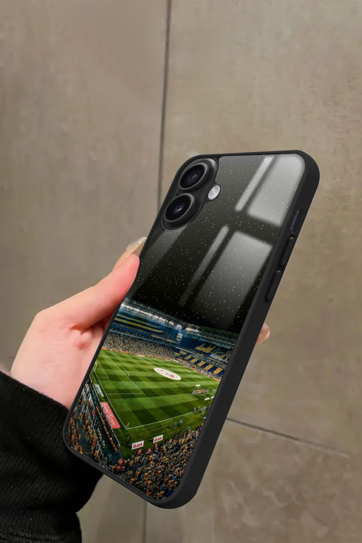 Snacase iPhone 16 Uyumlu Stadyum Tasarımlı Glossy Premium Kılıf