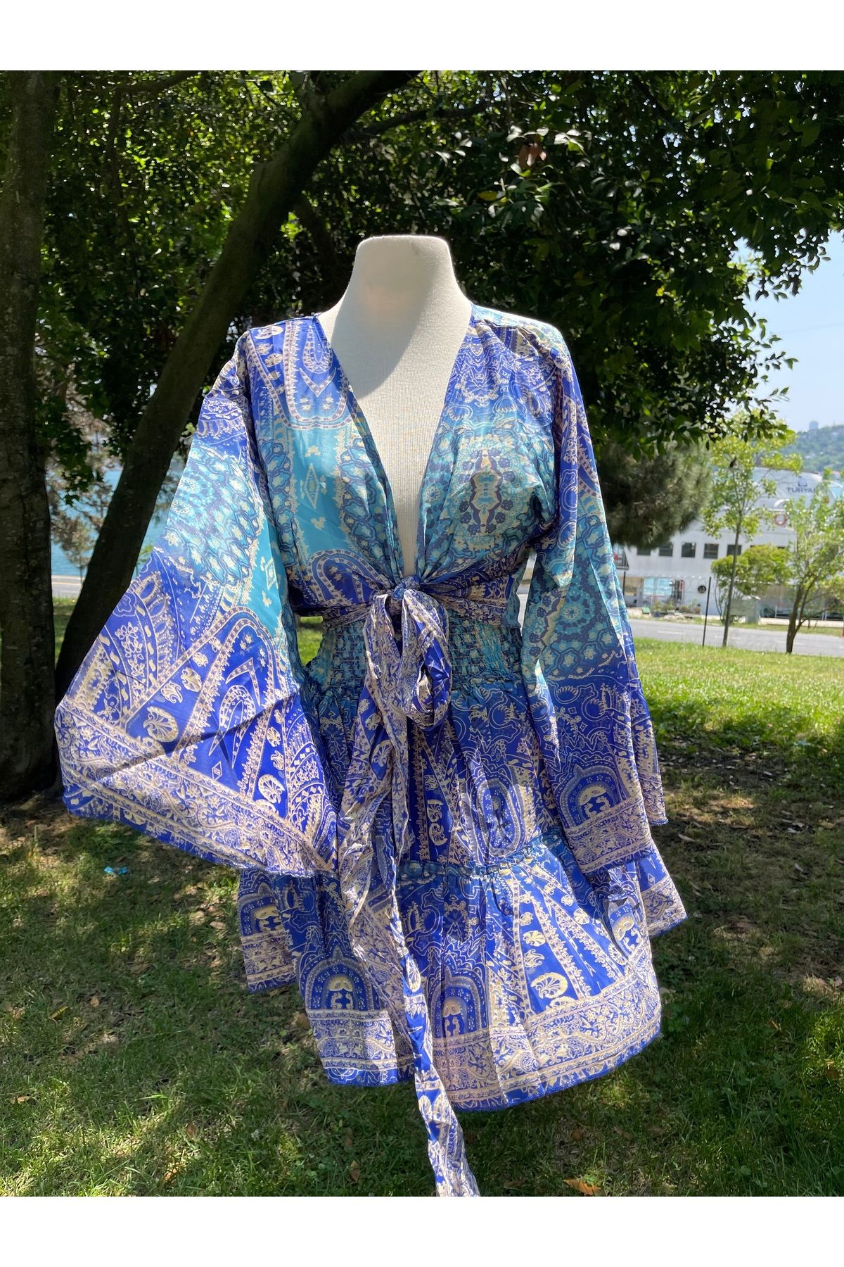 Madame Lucid İpek Bağlamalı Üst Mini Etek Boho Sarı Takım