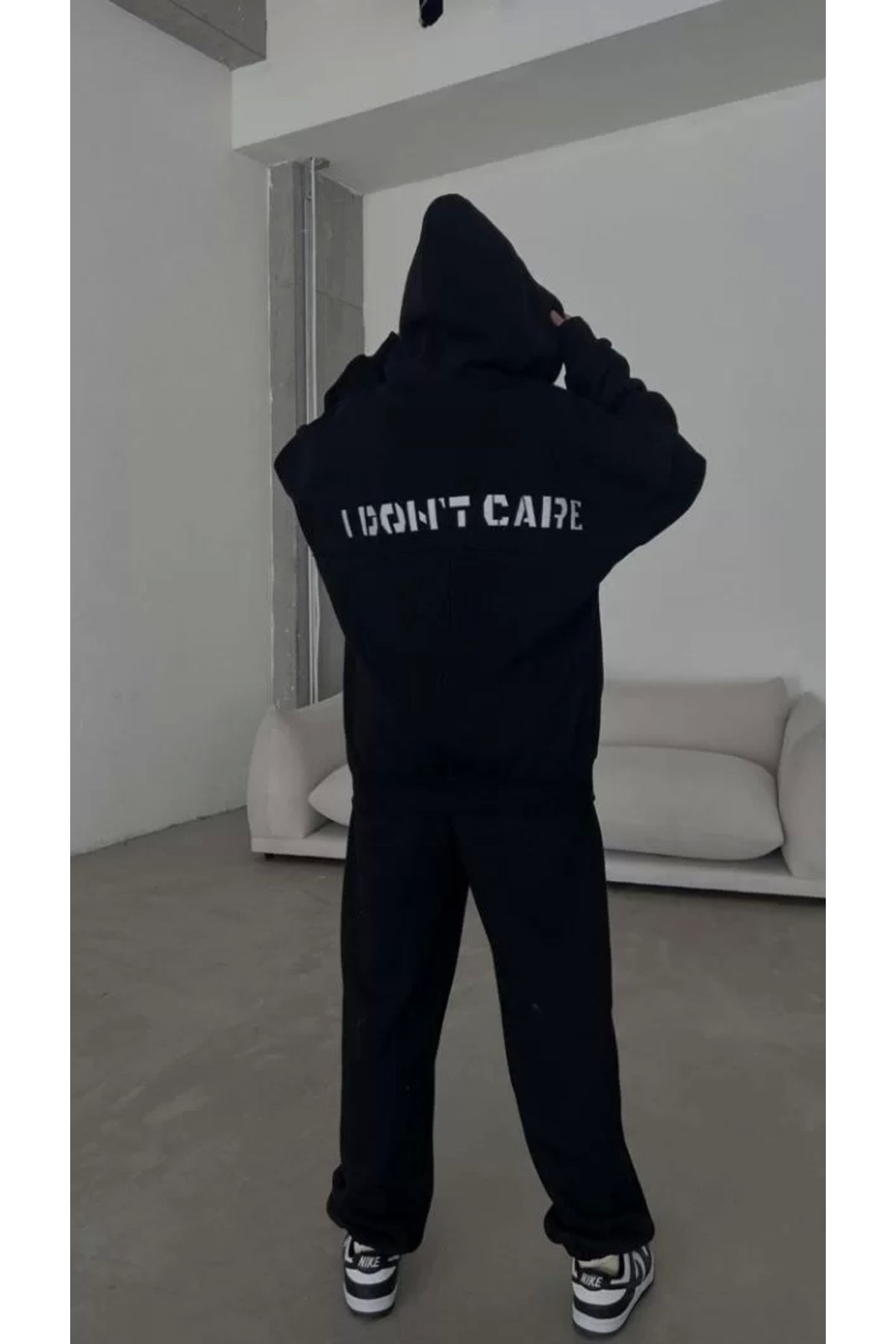 BÜŞRA TEZEL MODA Nakış İşlemeli Üç İplik Sweat Takım- Siyah