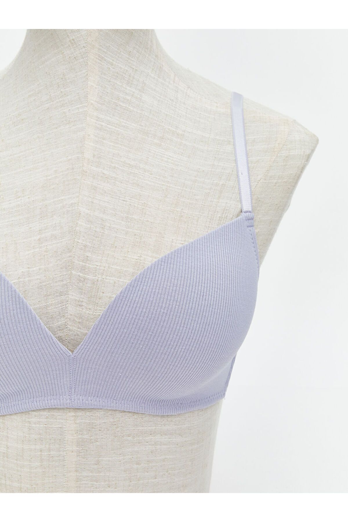 LC Waikiki-Non-Wired, Non-Padded Flat Triangle Bra 3