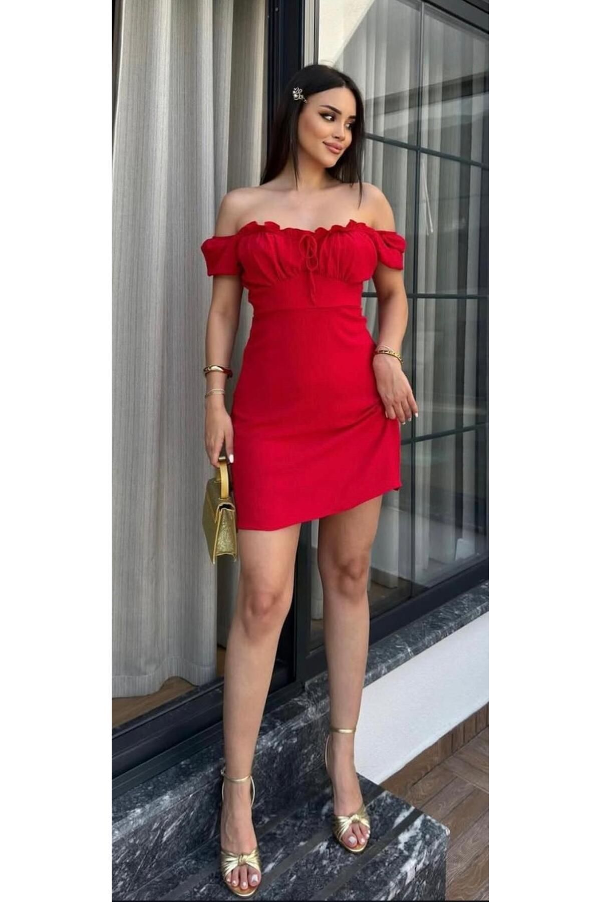 Nihanello Butik Kırmızı mini elbise