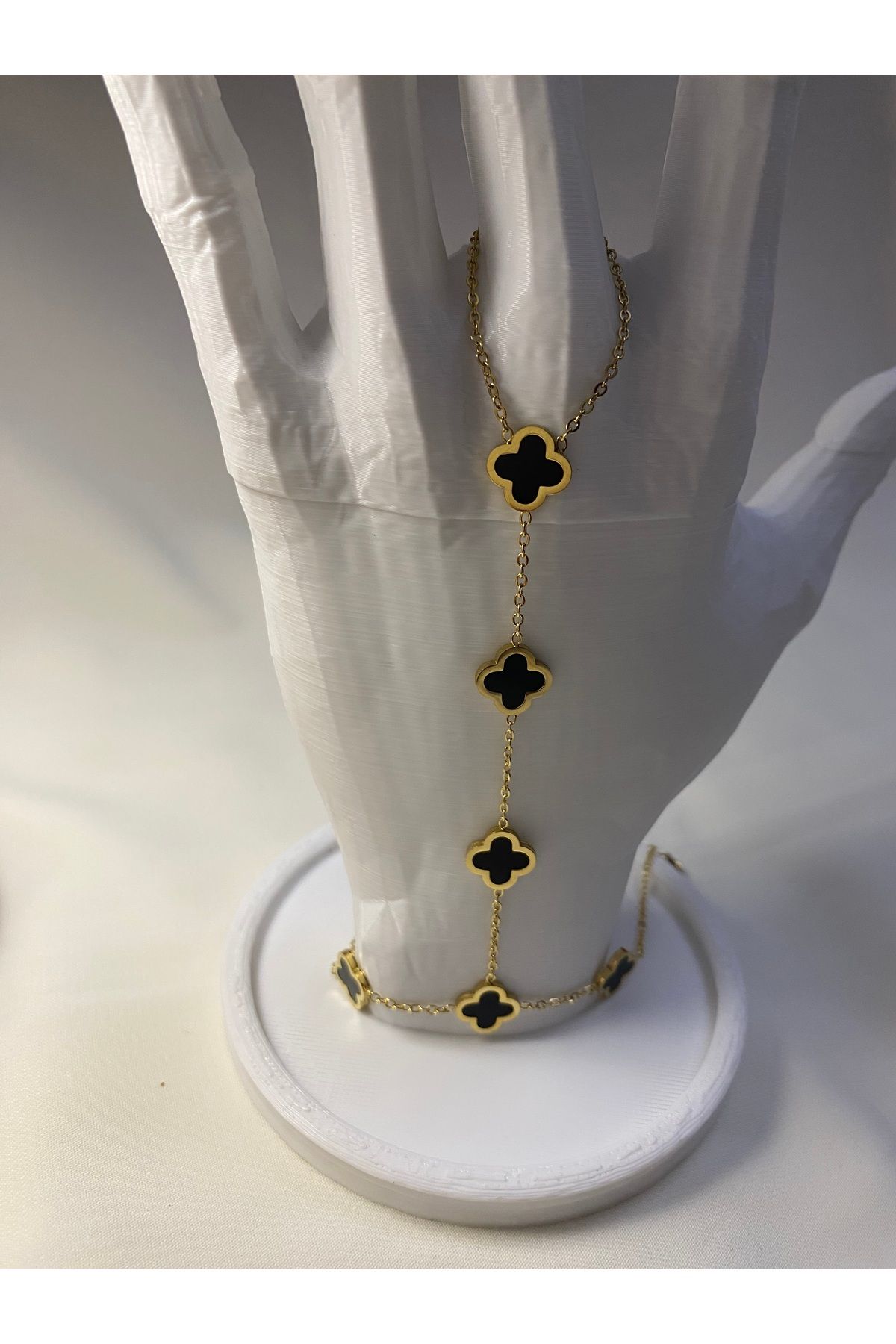 asem jewelry SİYAH YONCA TASARIMLI GOLD RENK ÇELİK ŞAHMERAN