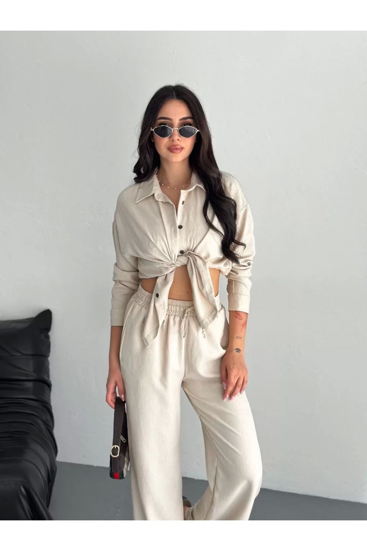 BÜŞRA TEZEL MODA Gömlek Pantolon ikili Takım - Kırık Beyaz
