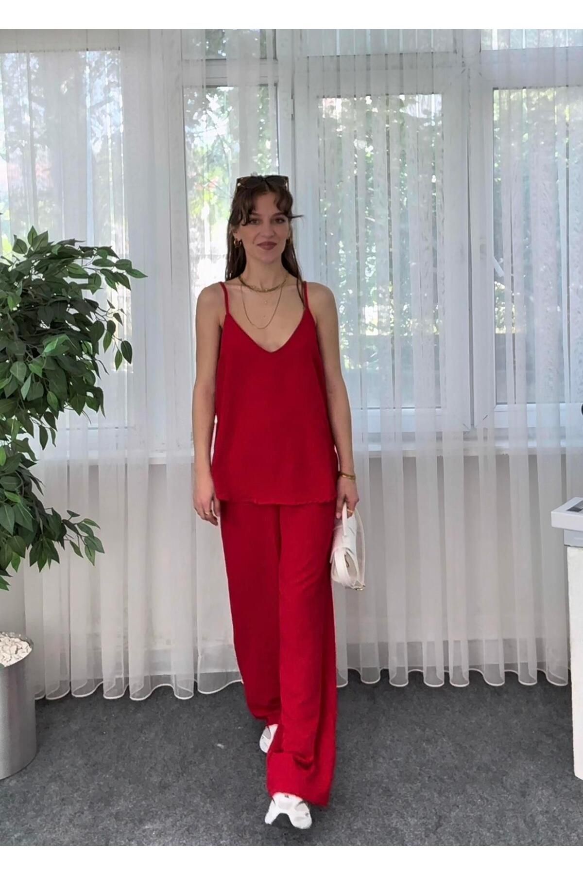 LUVESSE Anaxia Kırmızı Ayrobin Takım