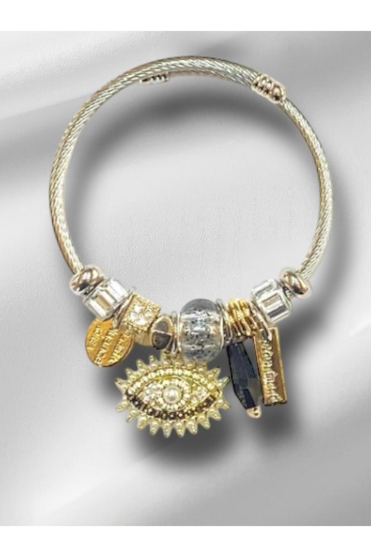 Luna Barella Şeffaf Charm Göz Bileklik – Minimal ve Işıltılı Tasarım