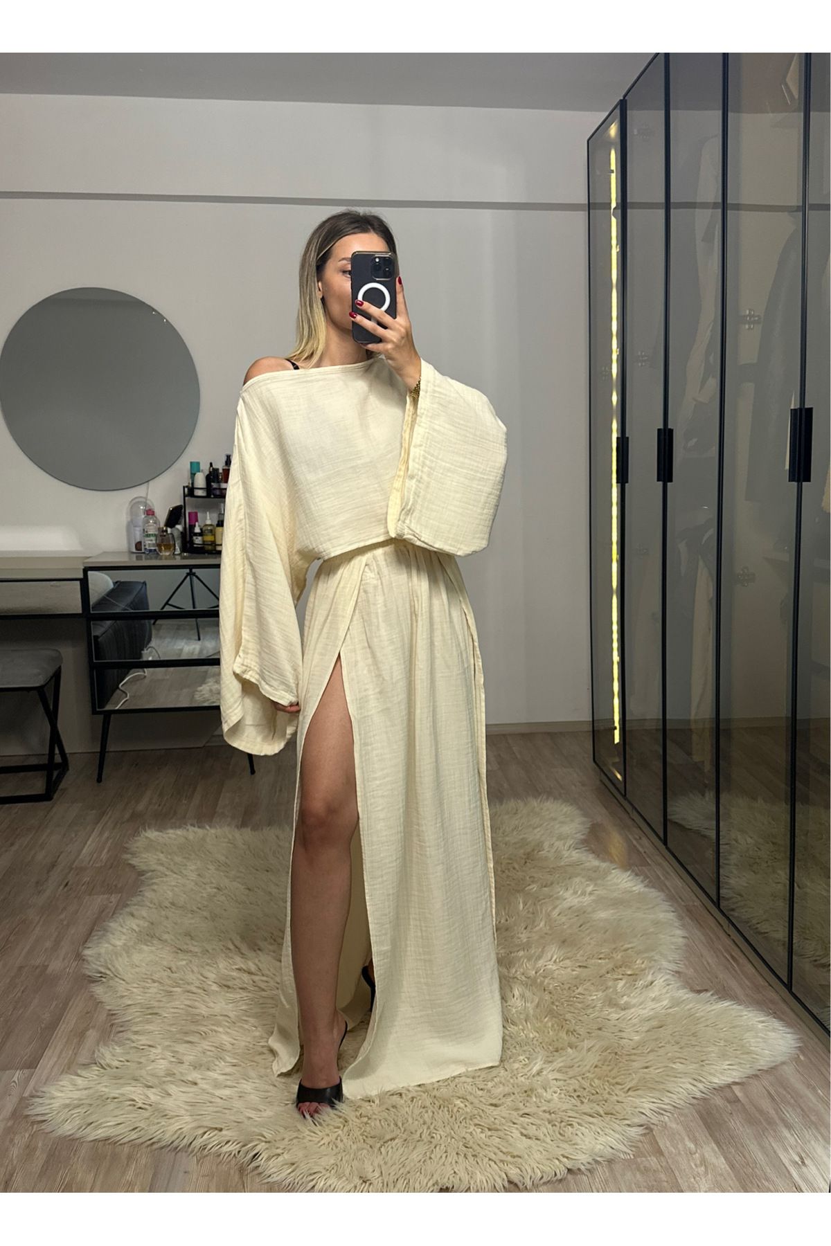 NET OF NOT Violet Bej Müslin Kumaş Çift Yırtmaçlı Etek Crop Takım
