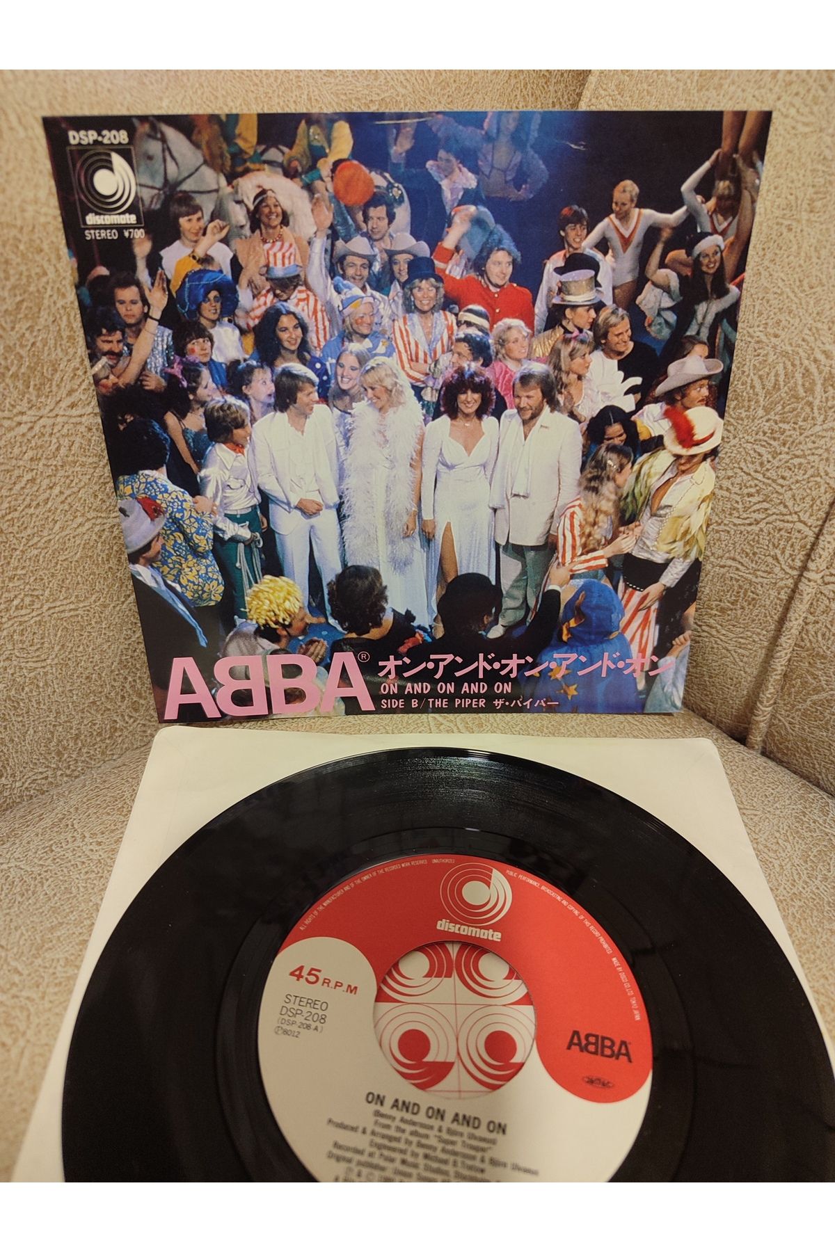 Plakperest ABBA - On and On and On / Piper - 1980 Japonya Basım 45lik Plak 2.el