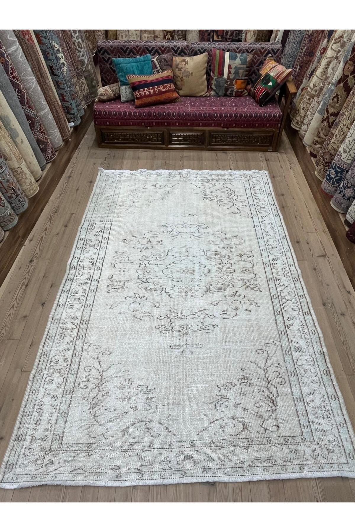 ŞİRVAN HALI EL DOKUMA VİNTAGE HALI - 170 x 252