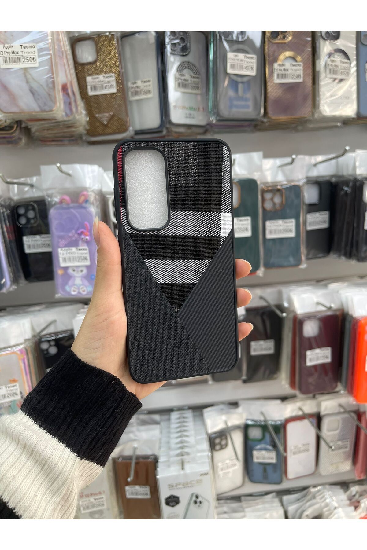 TECNOTREND Galaxy S24 FE KUMAŞ DOKULU DERİ DESENLİ SİLİKON KILIF