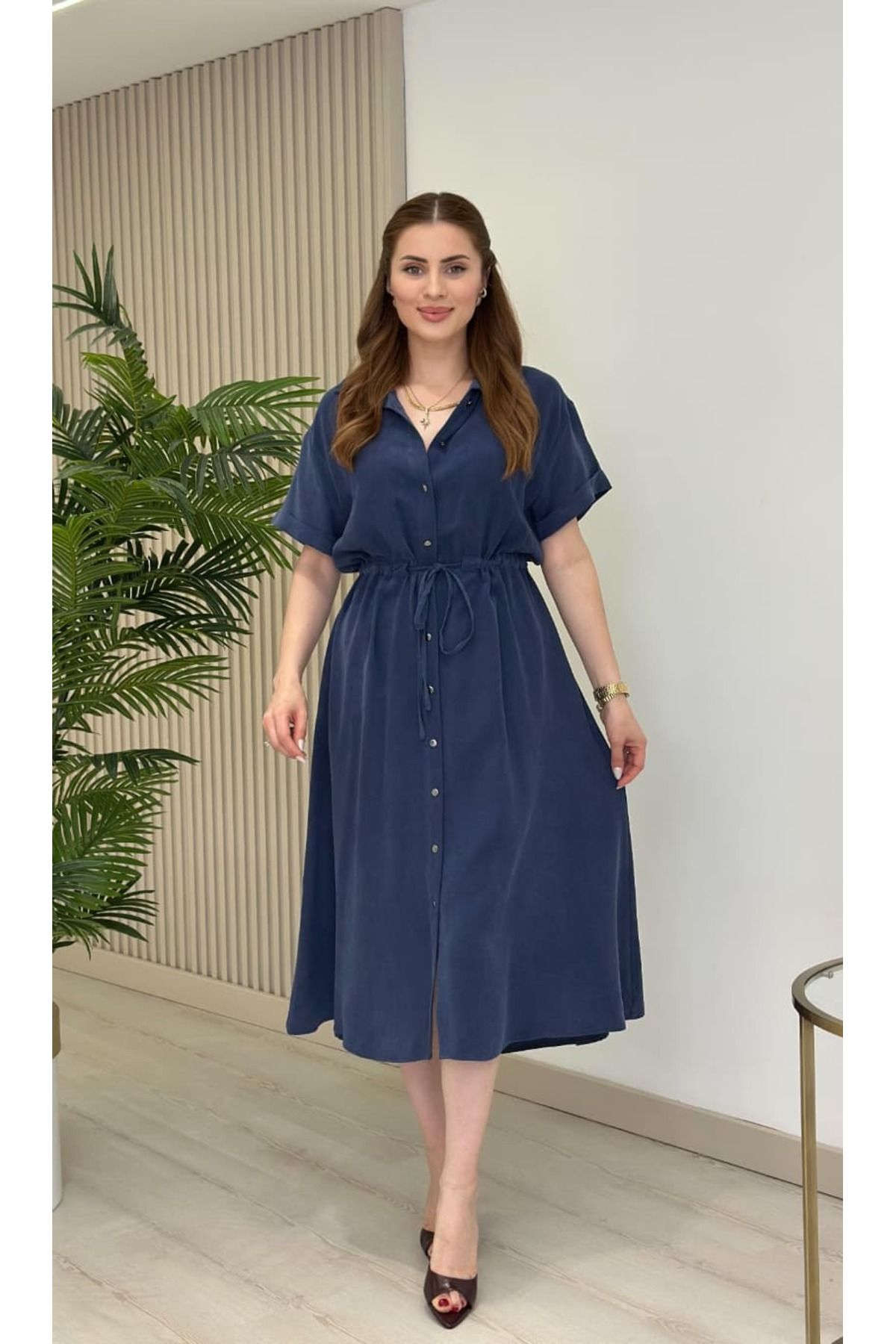EGZOTİK ASORTİK Beli Bağcıklı Oversize Gömlek Elbise