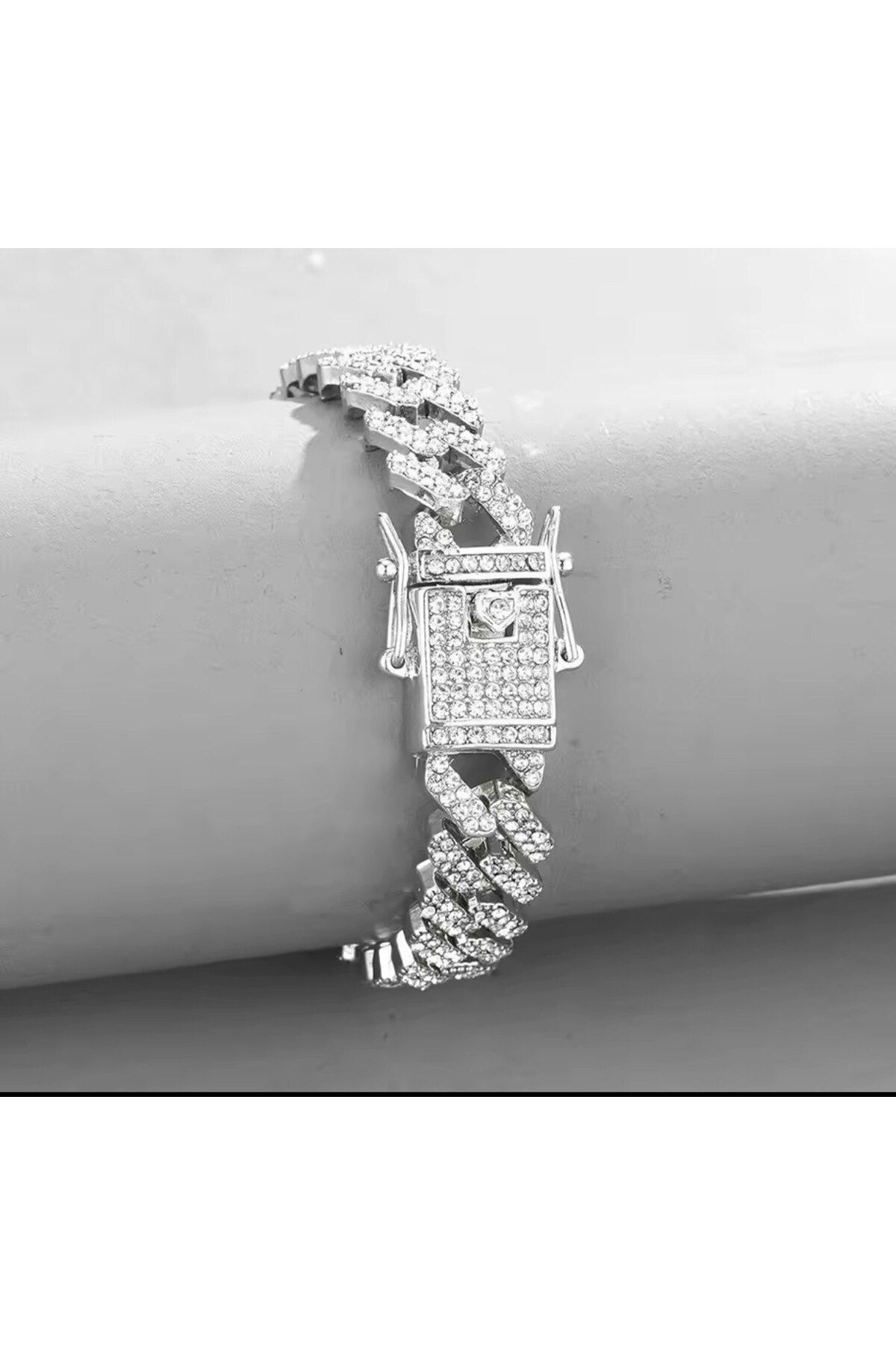 Harzem jewelry çelik taşlı bileklik