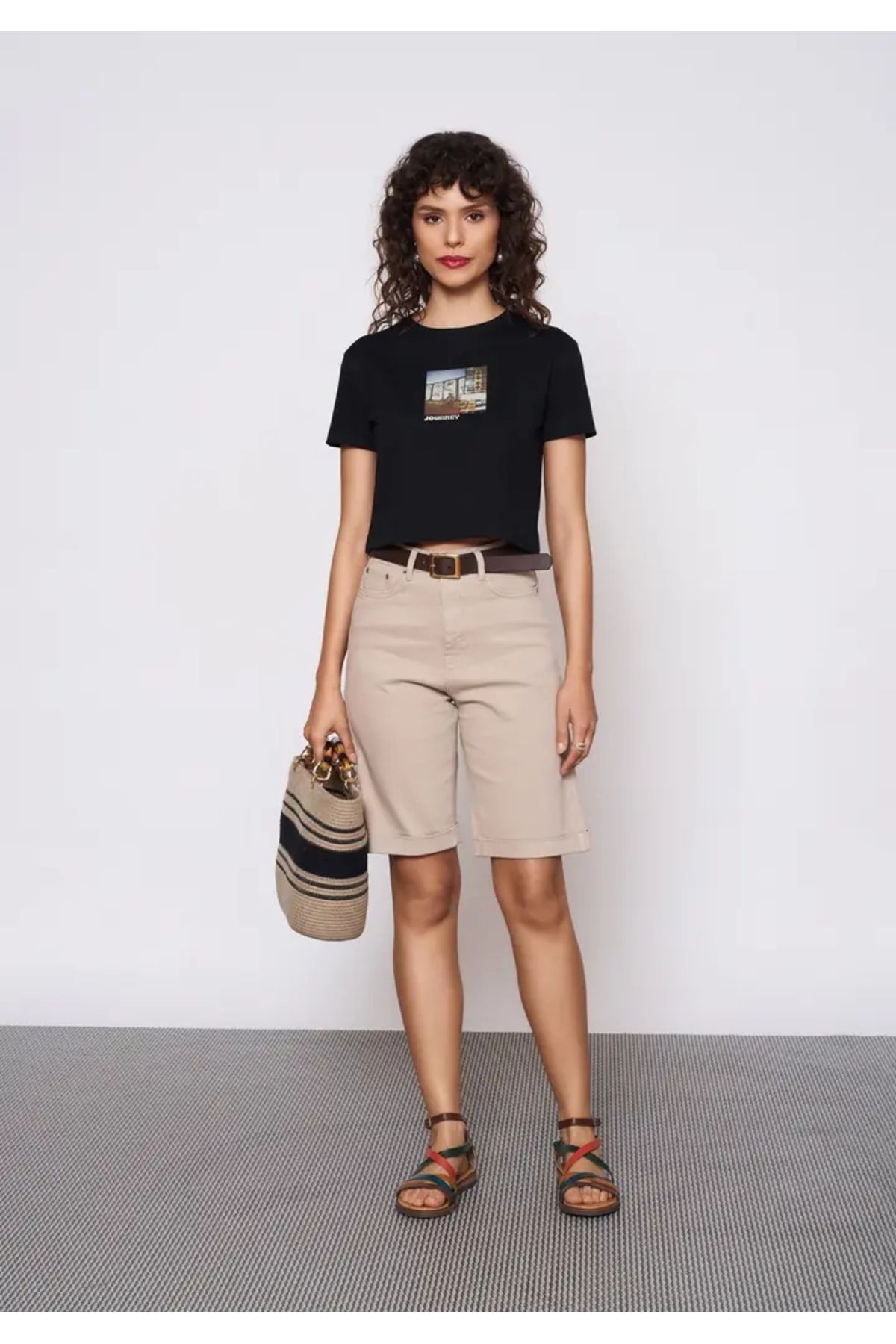 EUROFASHION Baskılı Siyah Crop T-Shirt