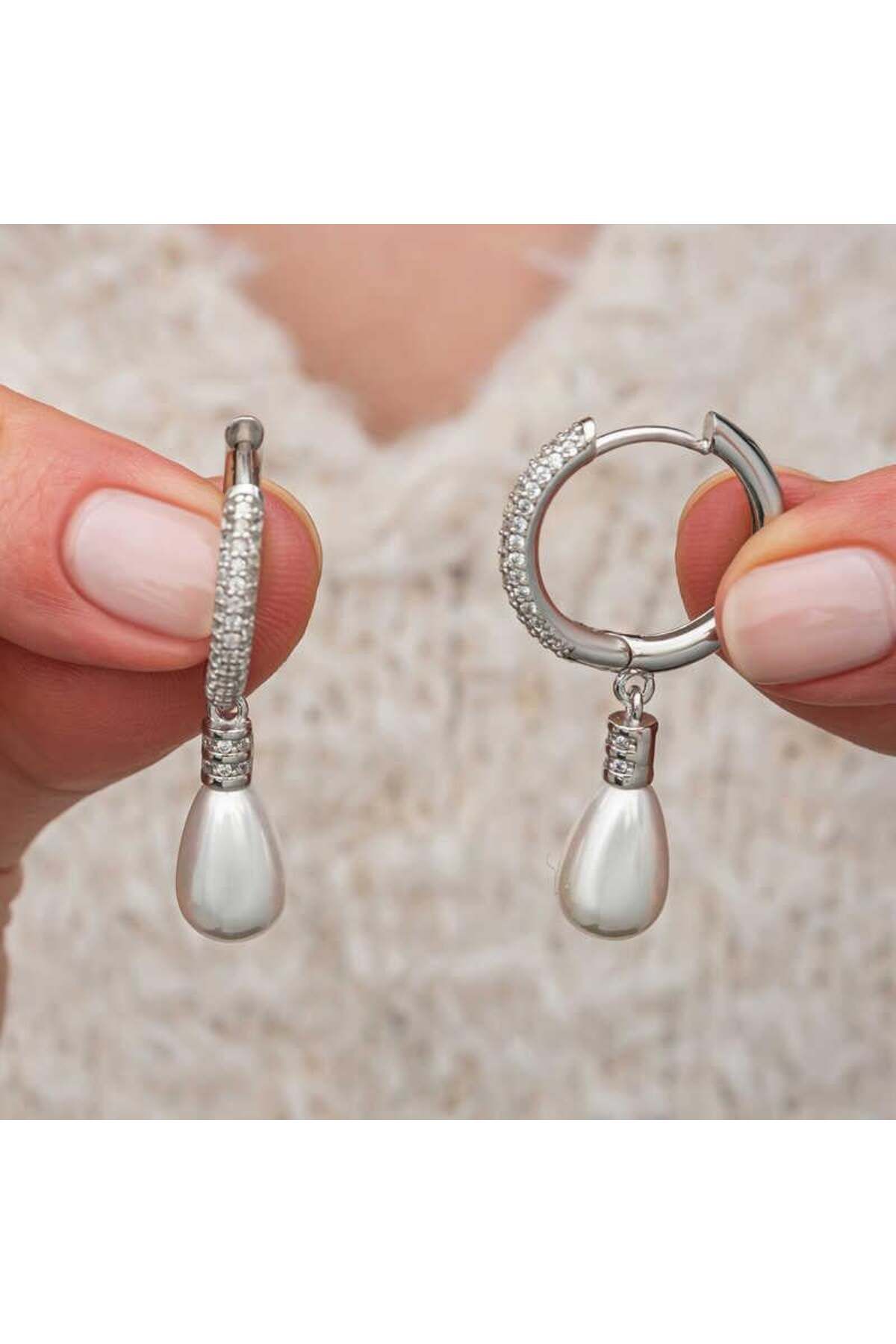 alsepeteavm Gümüş Zirkon Taşlı Sallantılı Damla İnci Küpe