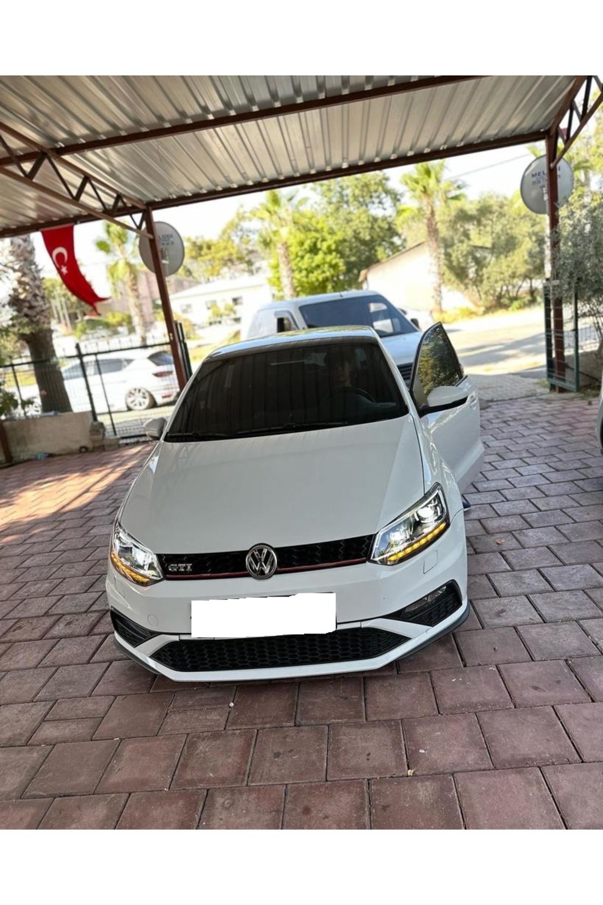 OEM 2009 - 2016 VW POLO 6R - 6C UYUMLU PASSAT B8 GÖRÜNÜM MERCEK FAR TAKIMI
