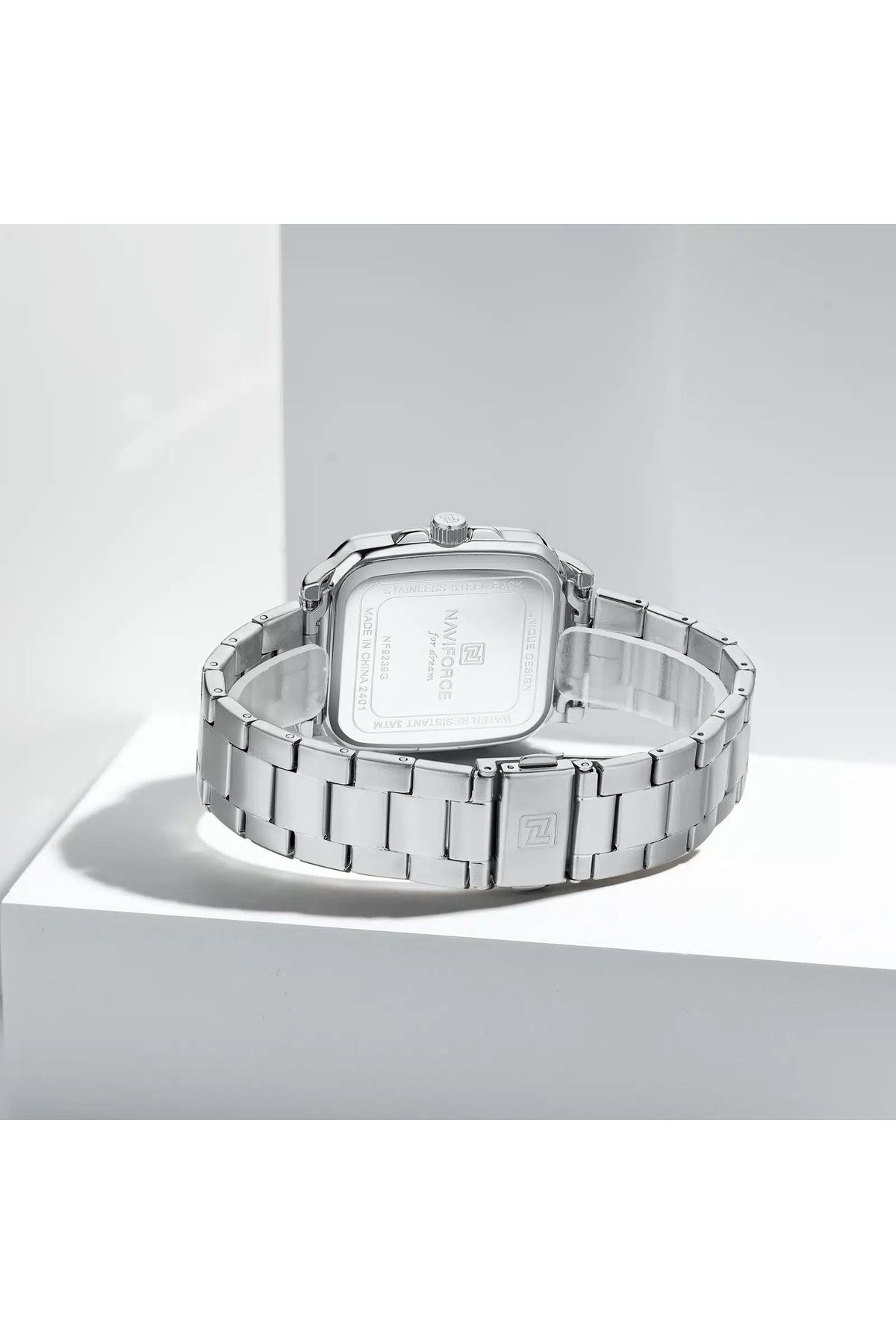 Naviforce-Men's Water Resistant Analog Luxury Watc 4