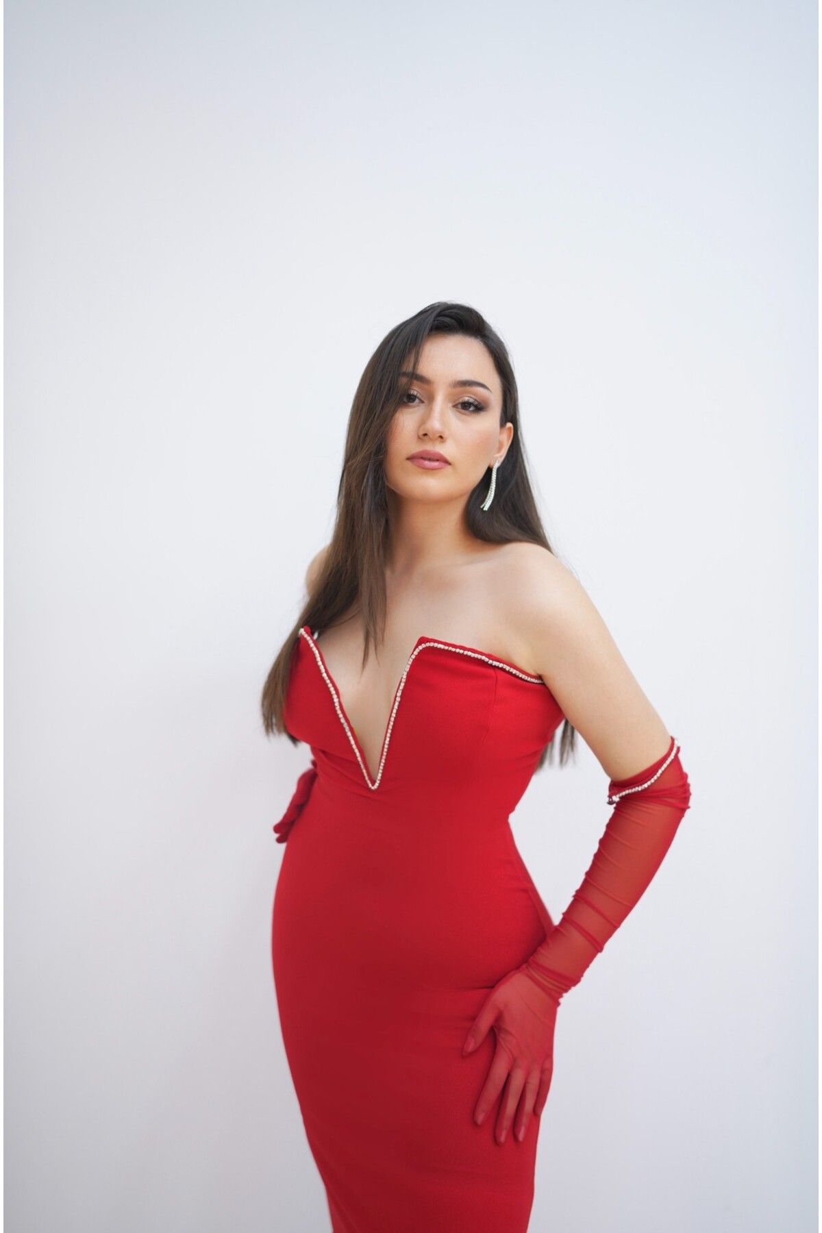 MODA Kırmızı Taş detaylı Uzun Elbise