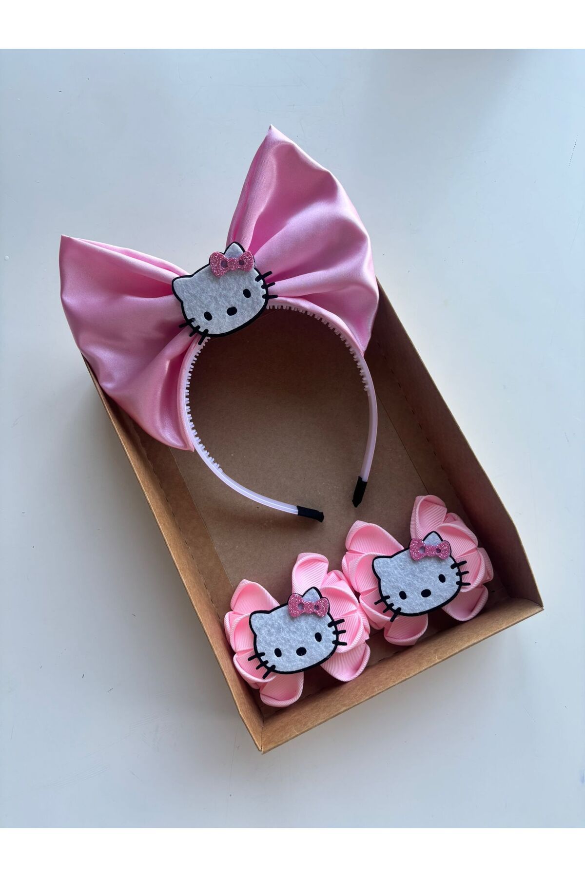 Hello Kitty Taç Toka Seti