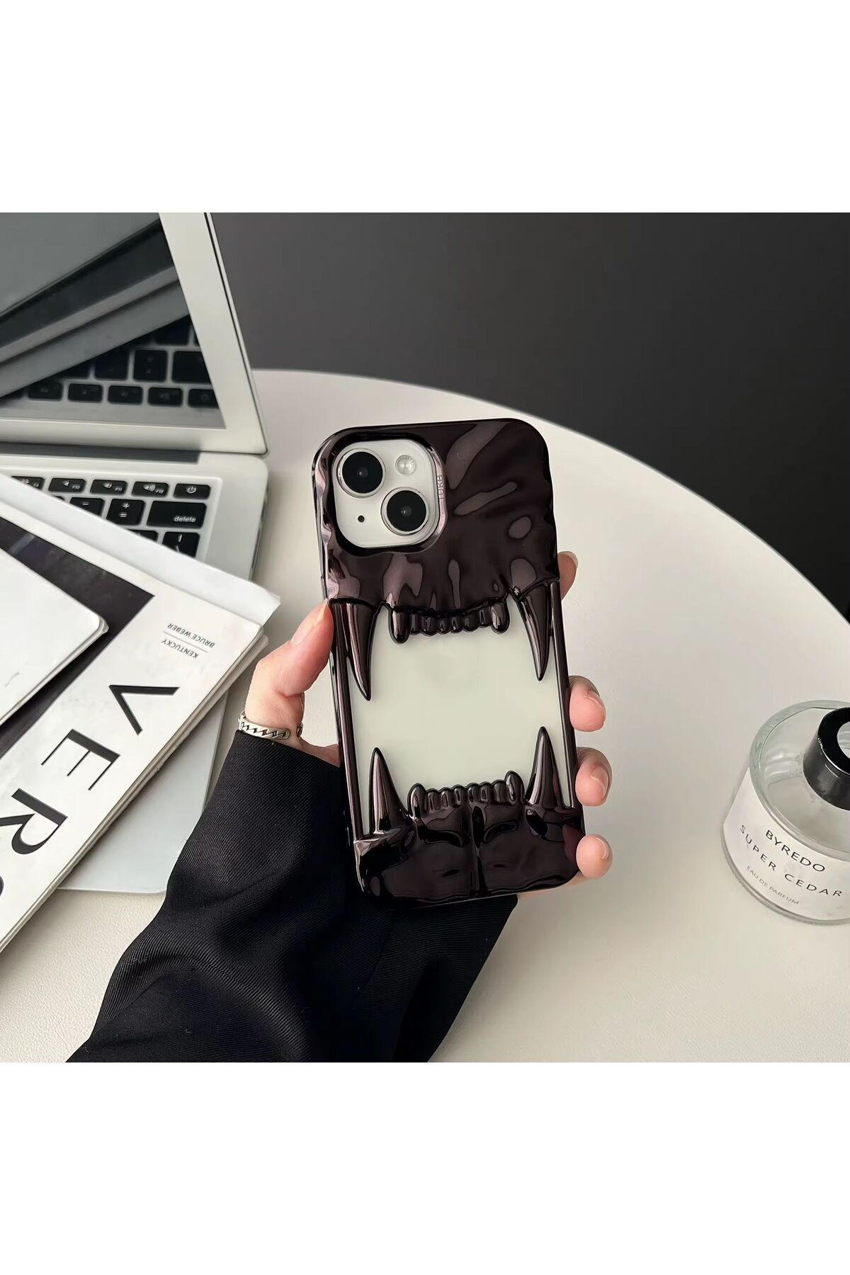 Kılıfsiparis iPhone 13 Uyumlu Kaplan Dişi Çerçeveli Silikon Kılıf