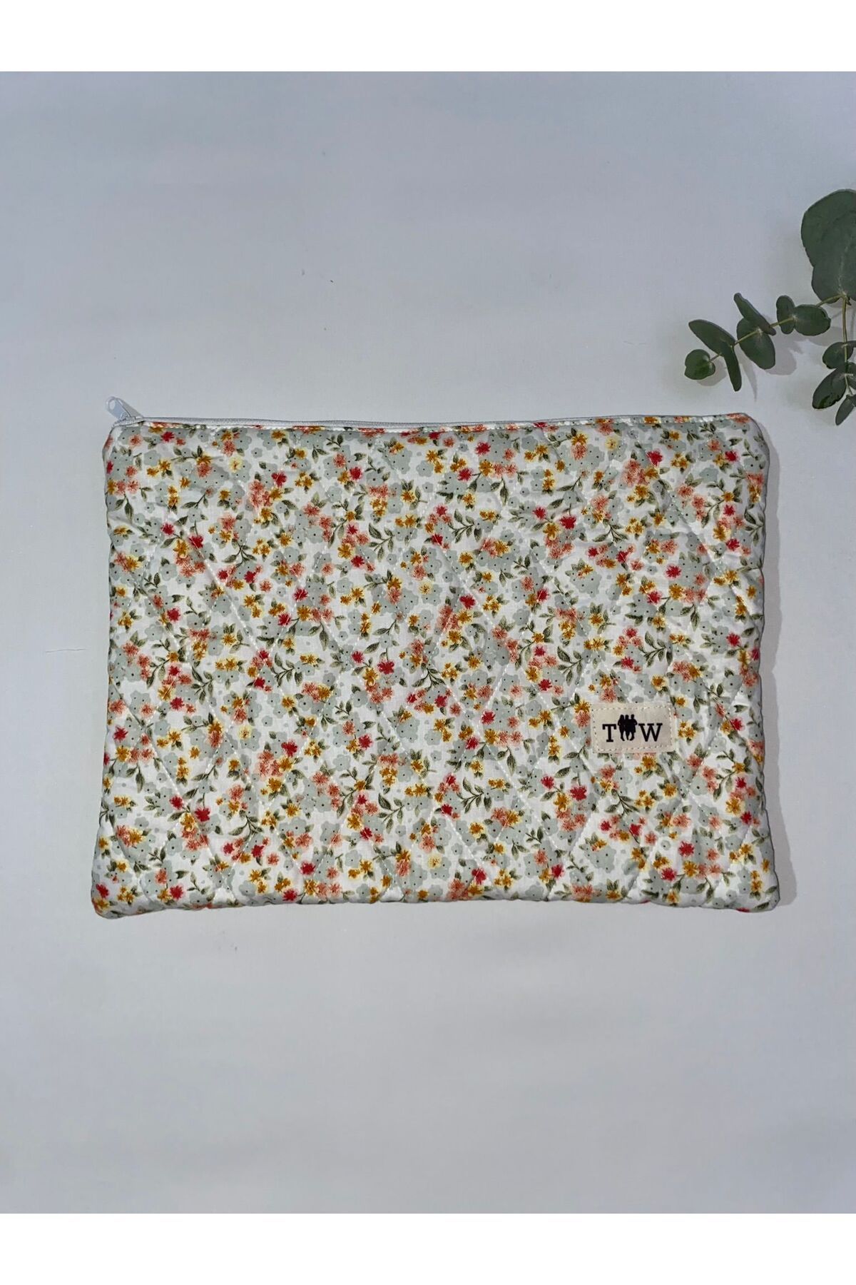 TALL WAY-Orange Flower Laptop-Tablet Case 10-11-12 Inch 2