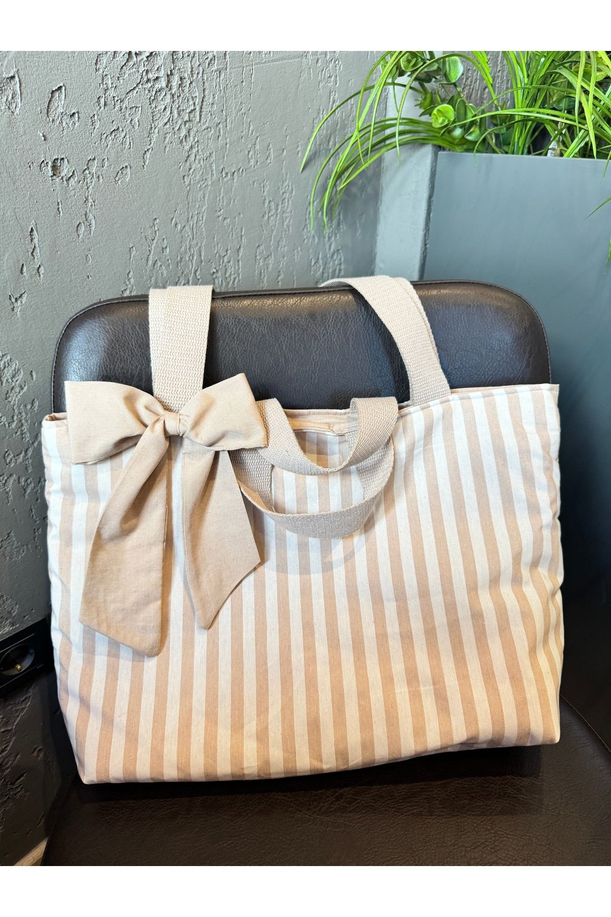 Geona Kadın Çizgili Fiyonk Detaylı Tasarım El ve Omuz Çantası / Bej Astarlı Shopper Çanta Tote Bag
