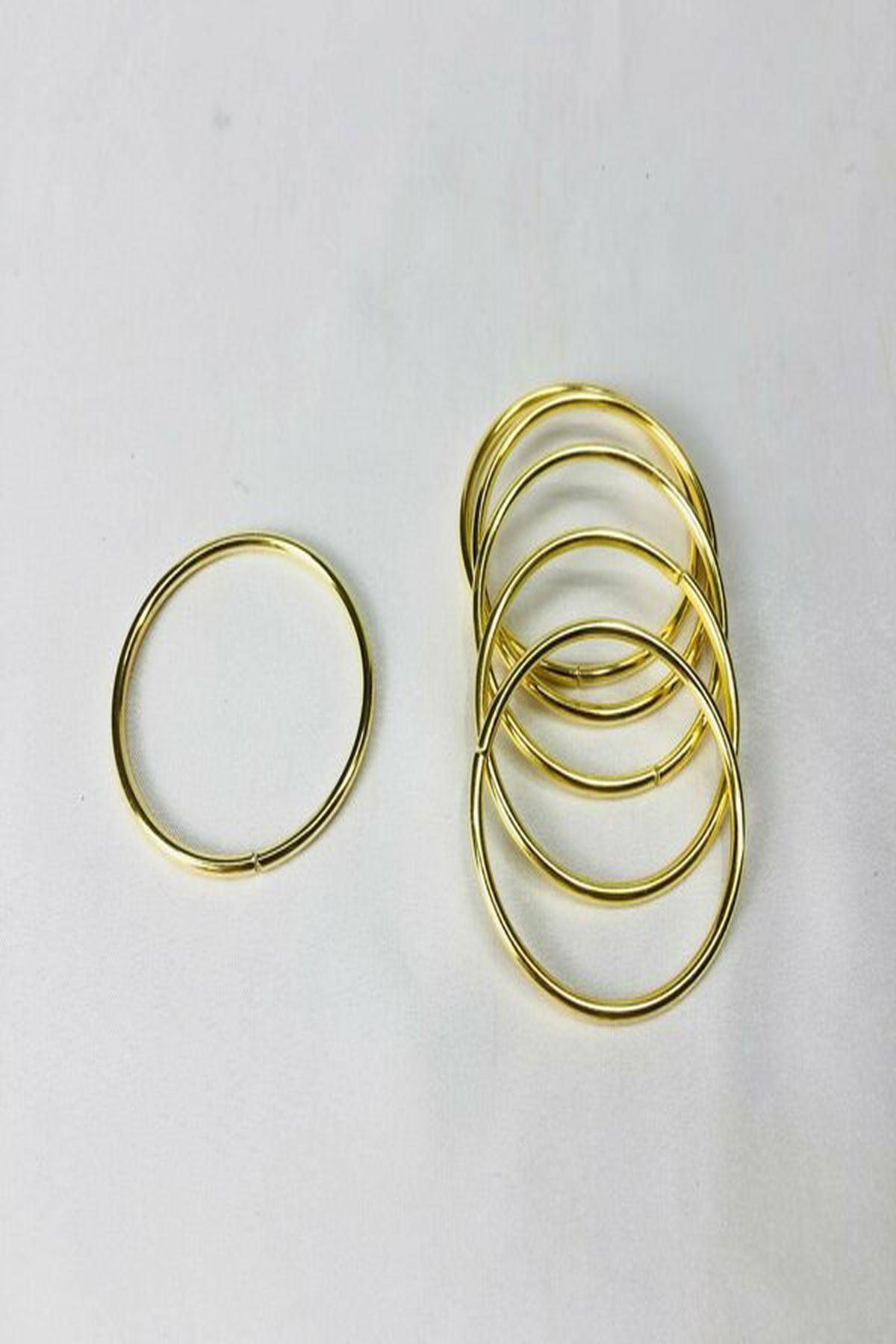 Massaltay 5 cm Gold Metal Halka – 25 Adet Dayanıklı Süsleme Aparatı