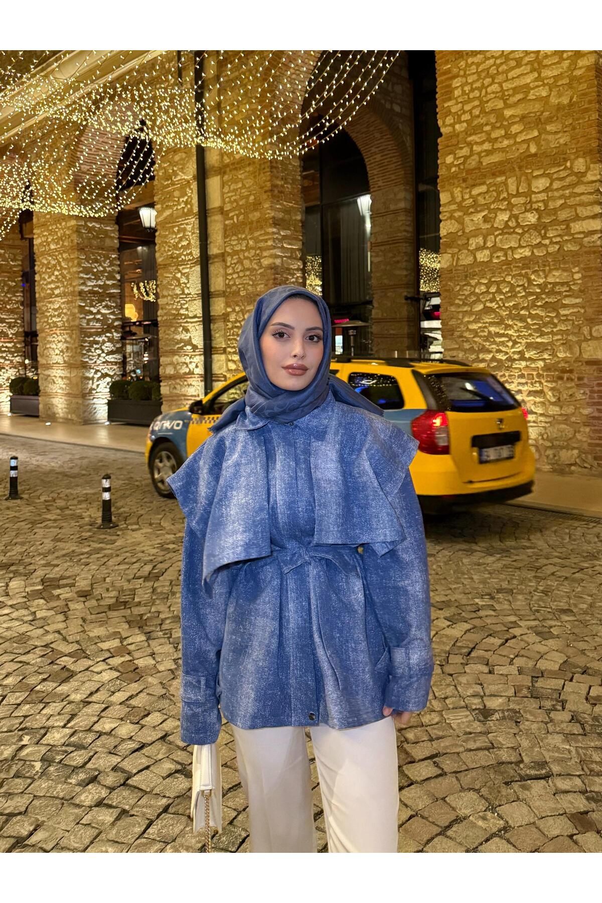 Qastel KOT GÖRÜNÜMLÜ PELERİN CEKET